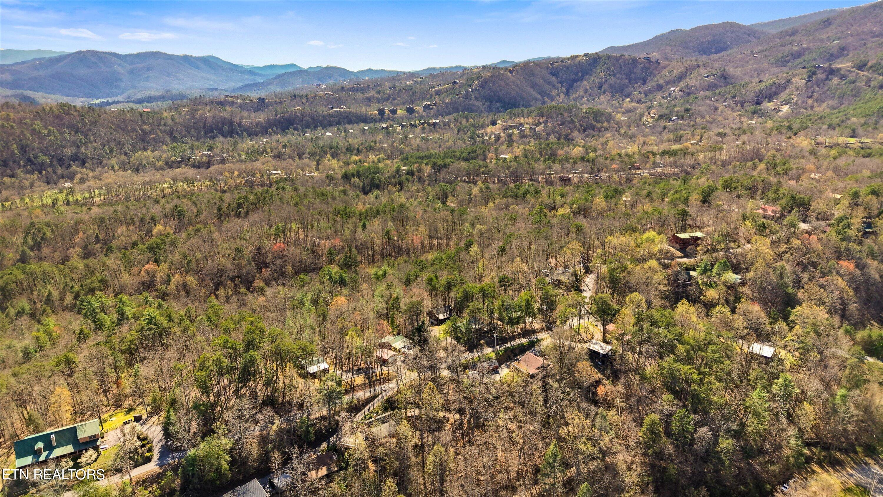 1639 Ridgecrest Drive Sevierville TN 37876