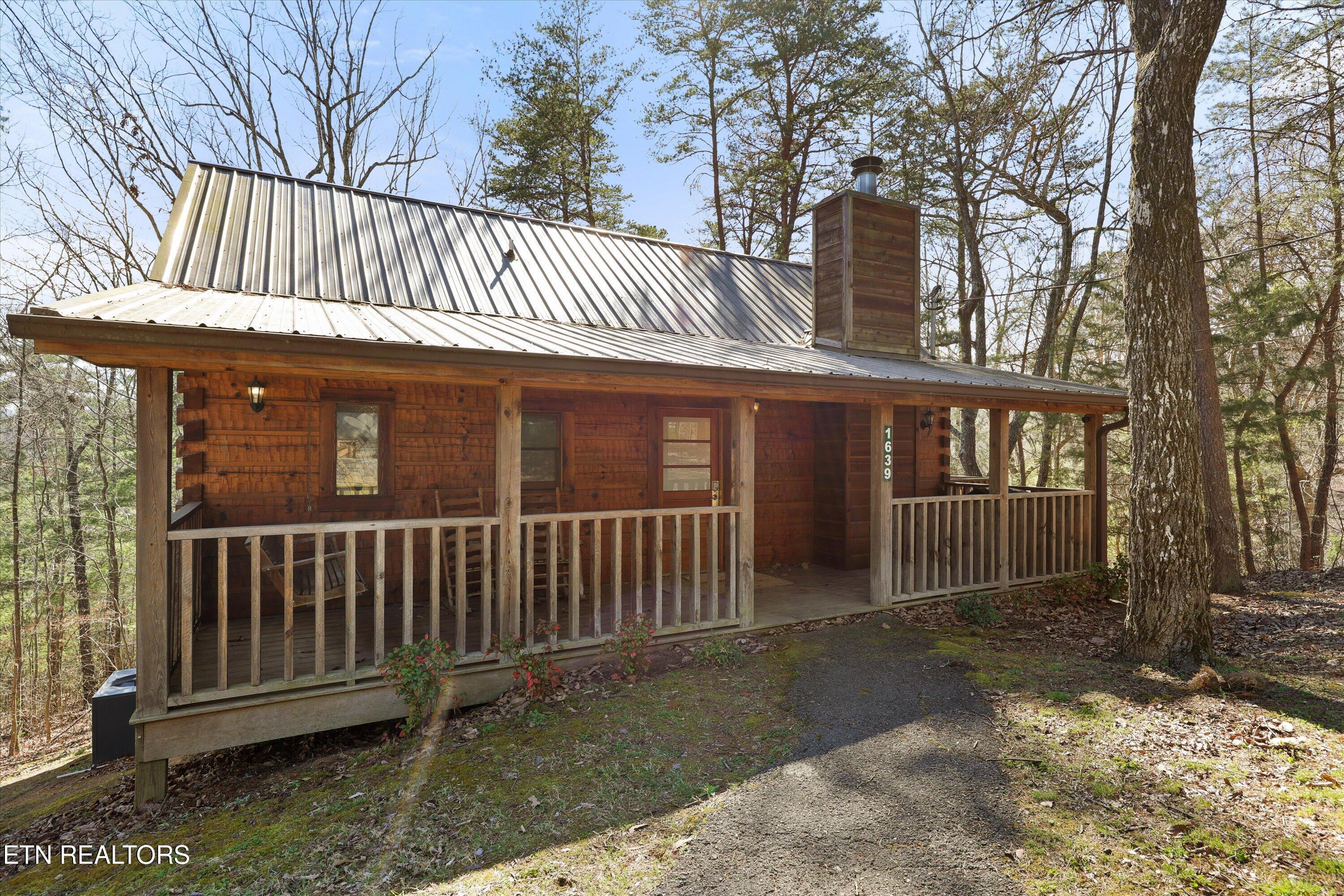 1639 Ridgecrest Drive Sevierville TN 37876