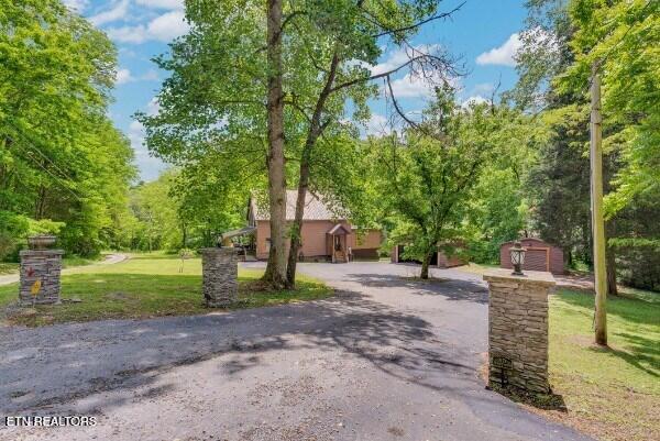 825 Shady Place Smithville TN 37166