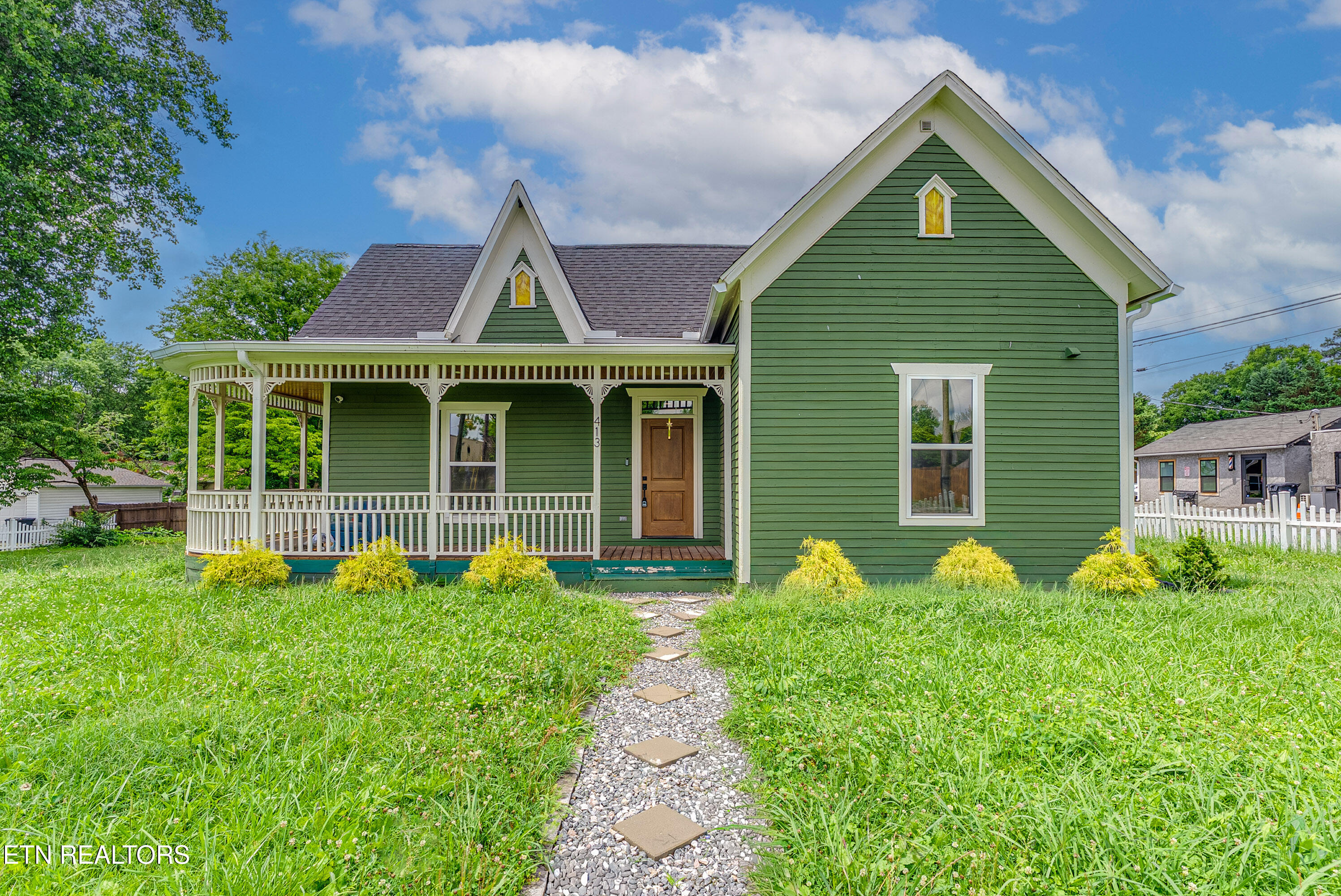 413 E Inskip Drive Knoxville TN 37912