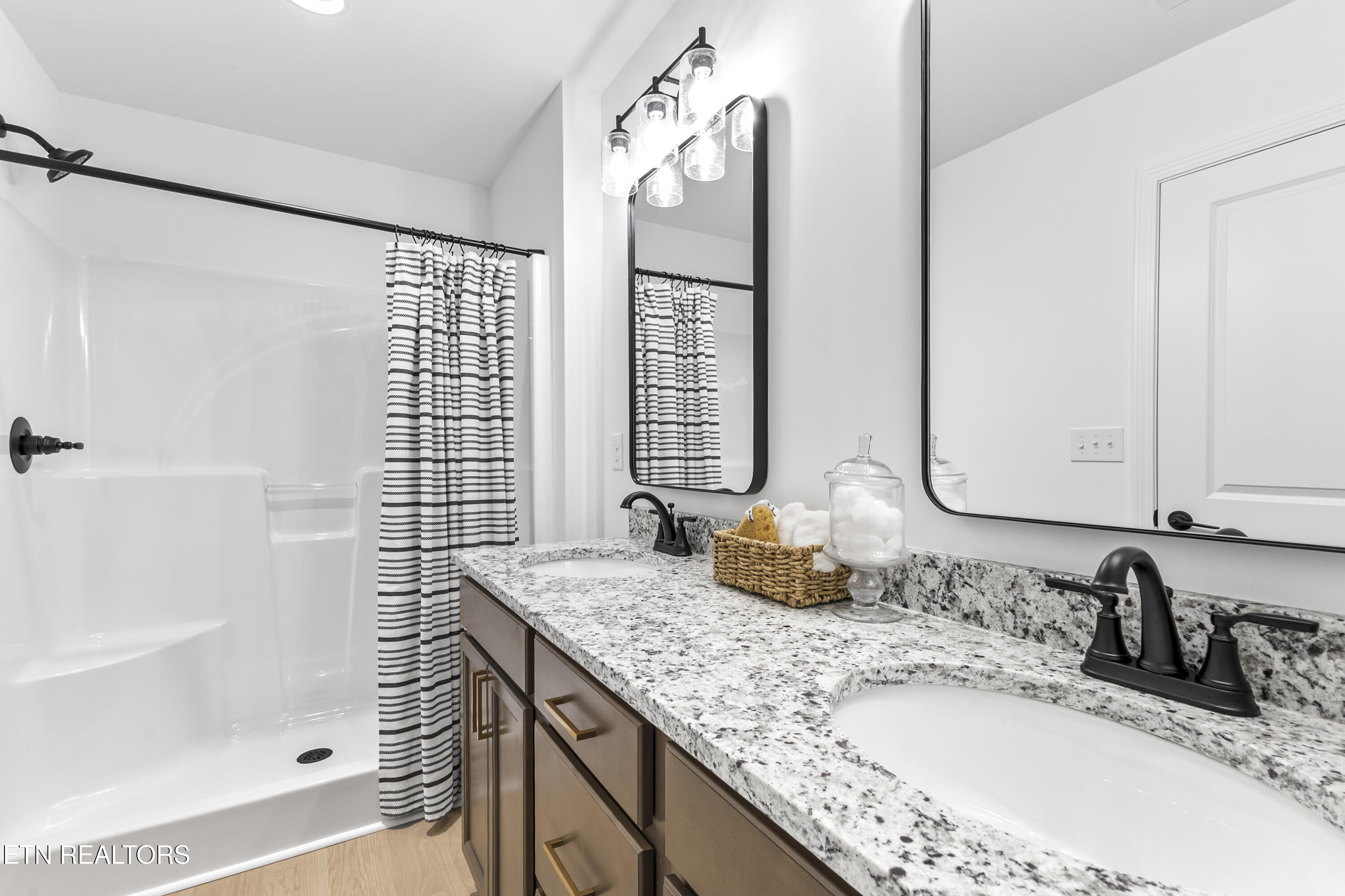 8849 Chapman Trace Way Knoxville TN 37920