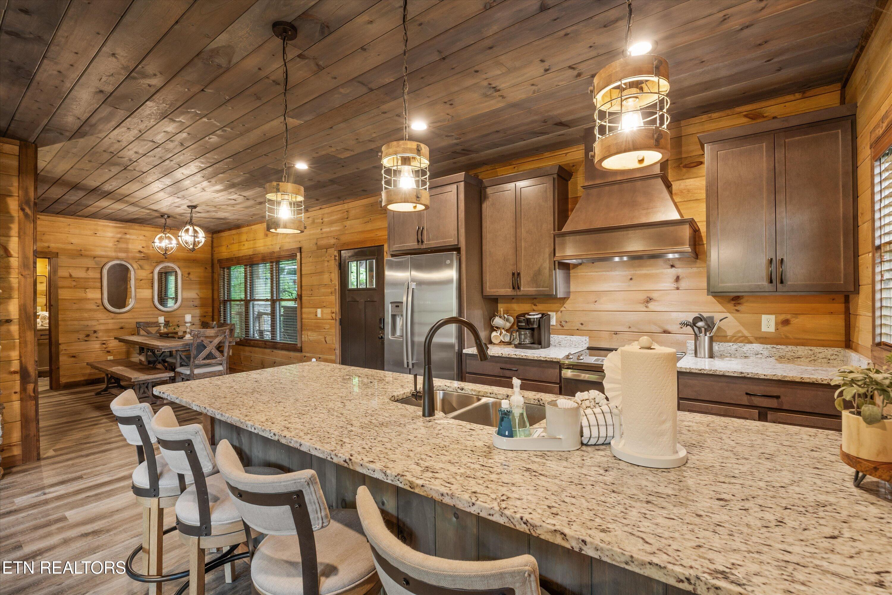 5276 Riversong Way Sevierville TN 37876