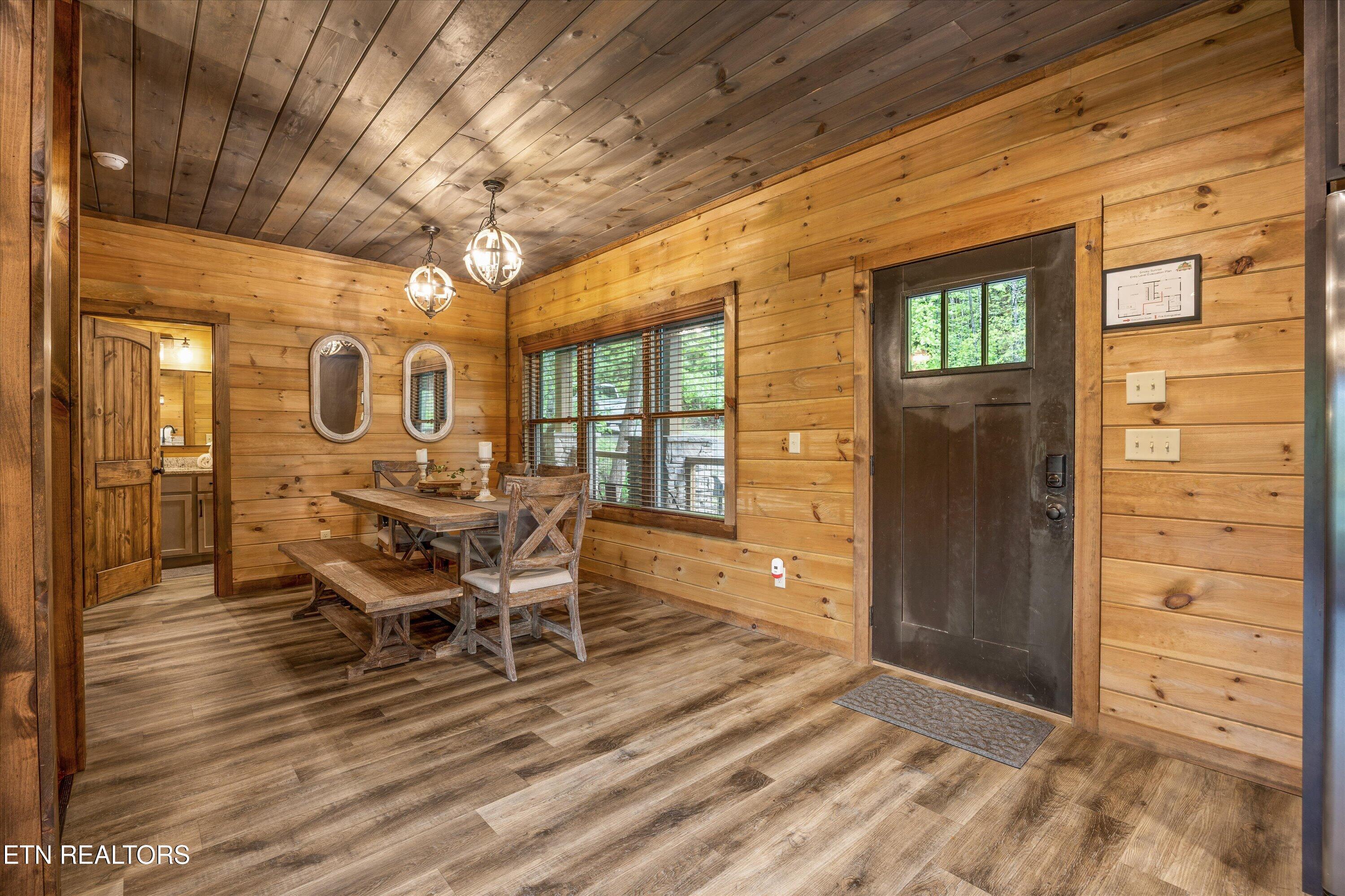 5276 Riversong Way Sevierville TN 37876