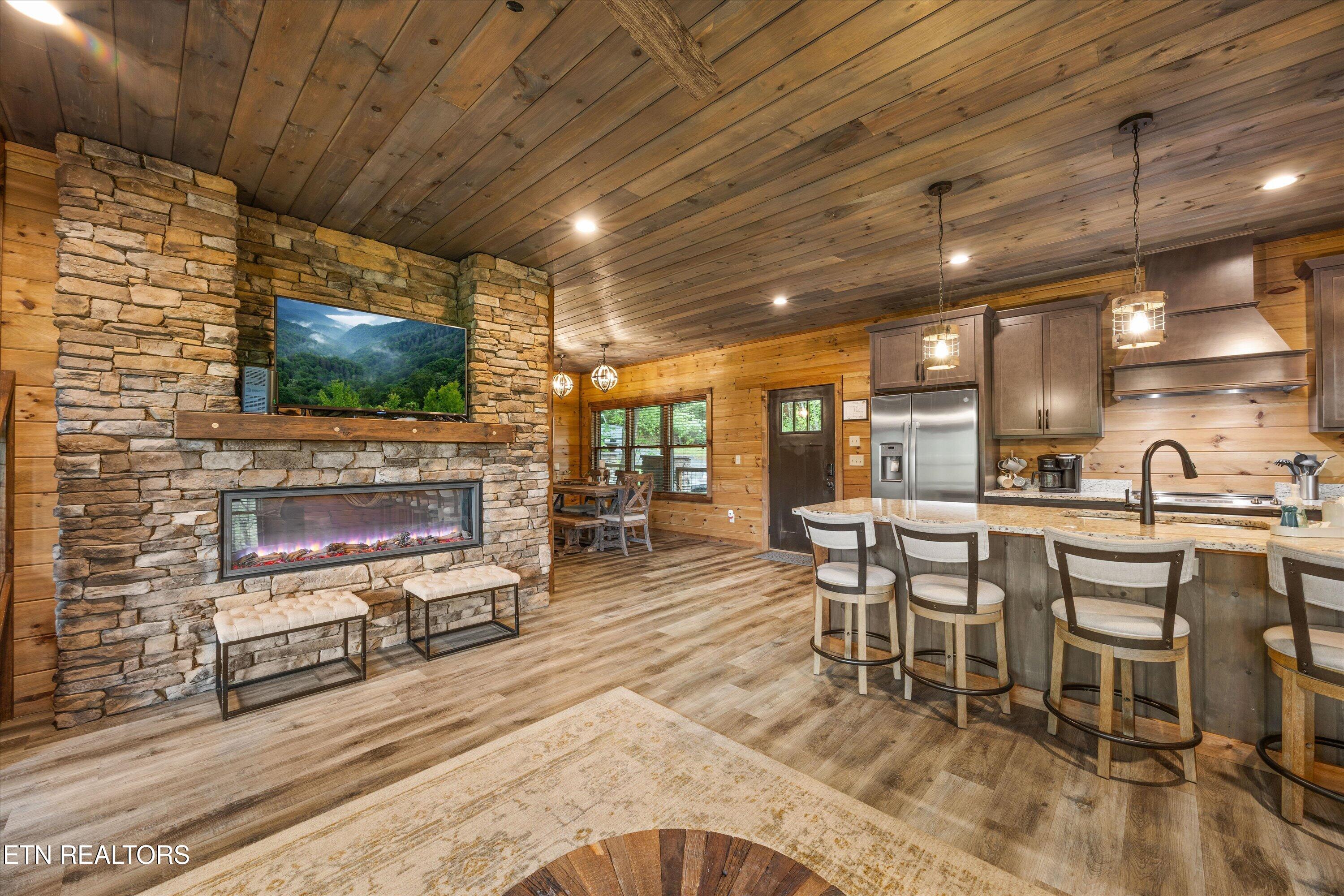 5276 Riversong Way Sevierville TN 37876