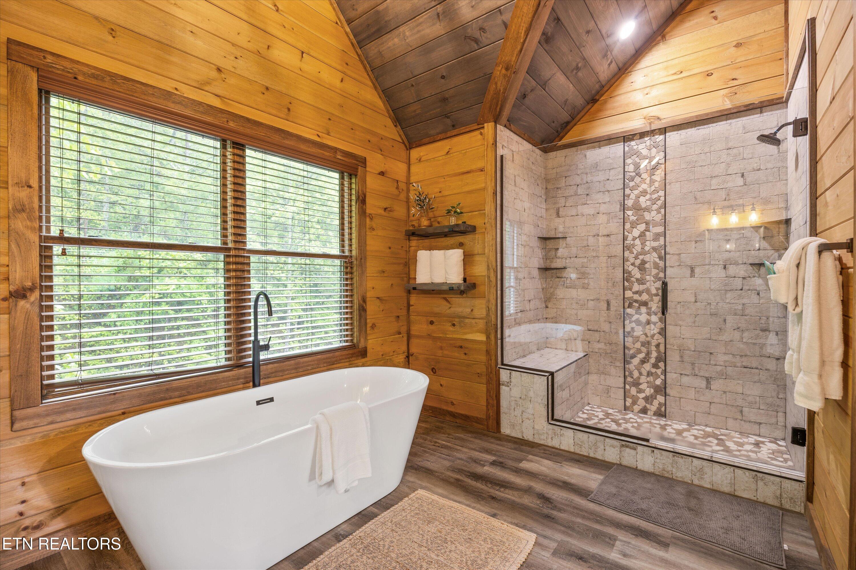 5276 Riversong Way Sevierville TN 37876