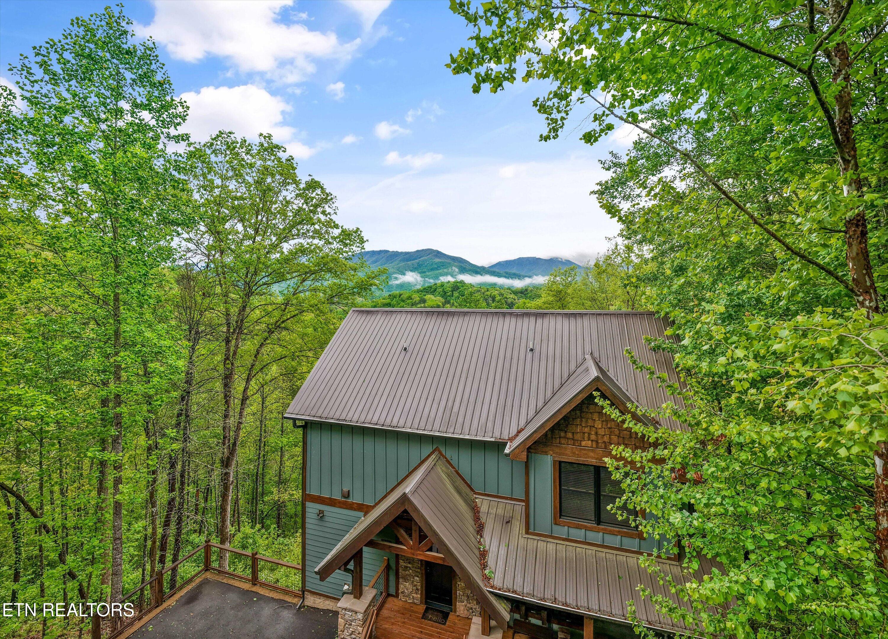 5276 Riversong Way Sevierville TN 37876