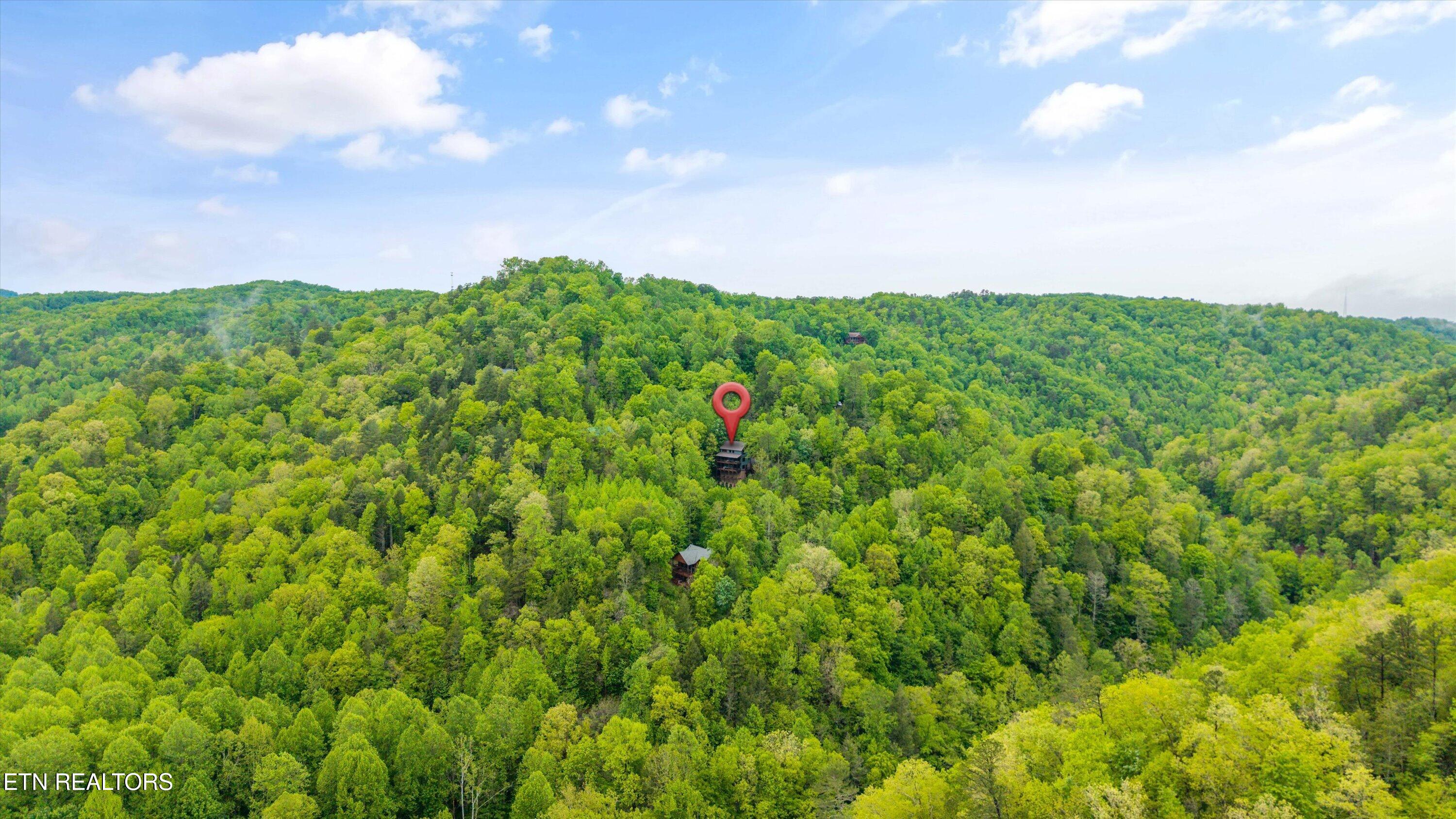 5276 Riversong Way Sevierville TN 37876