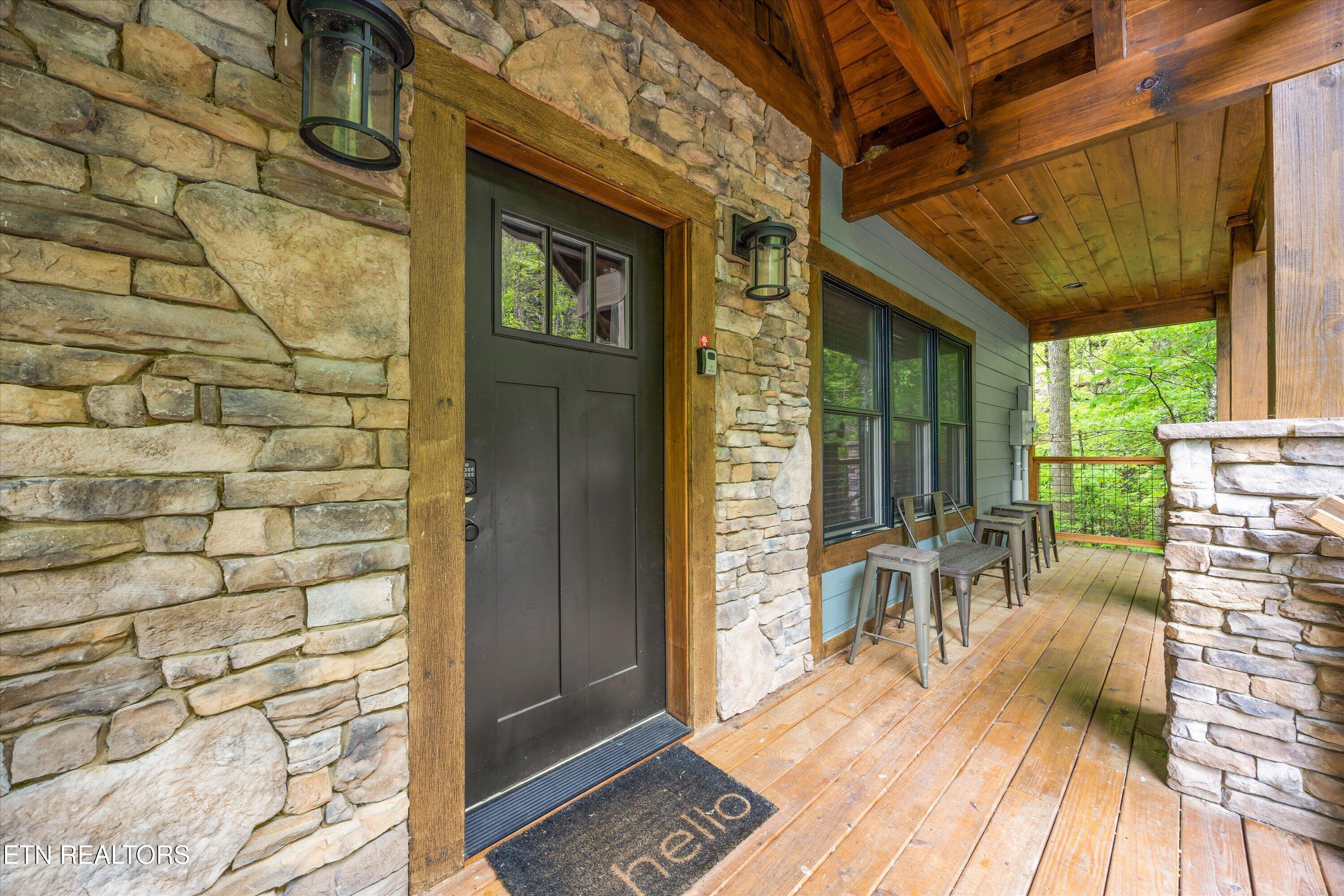 5276 Riversong Way Sevierville TN 37876