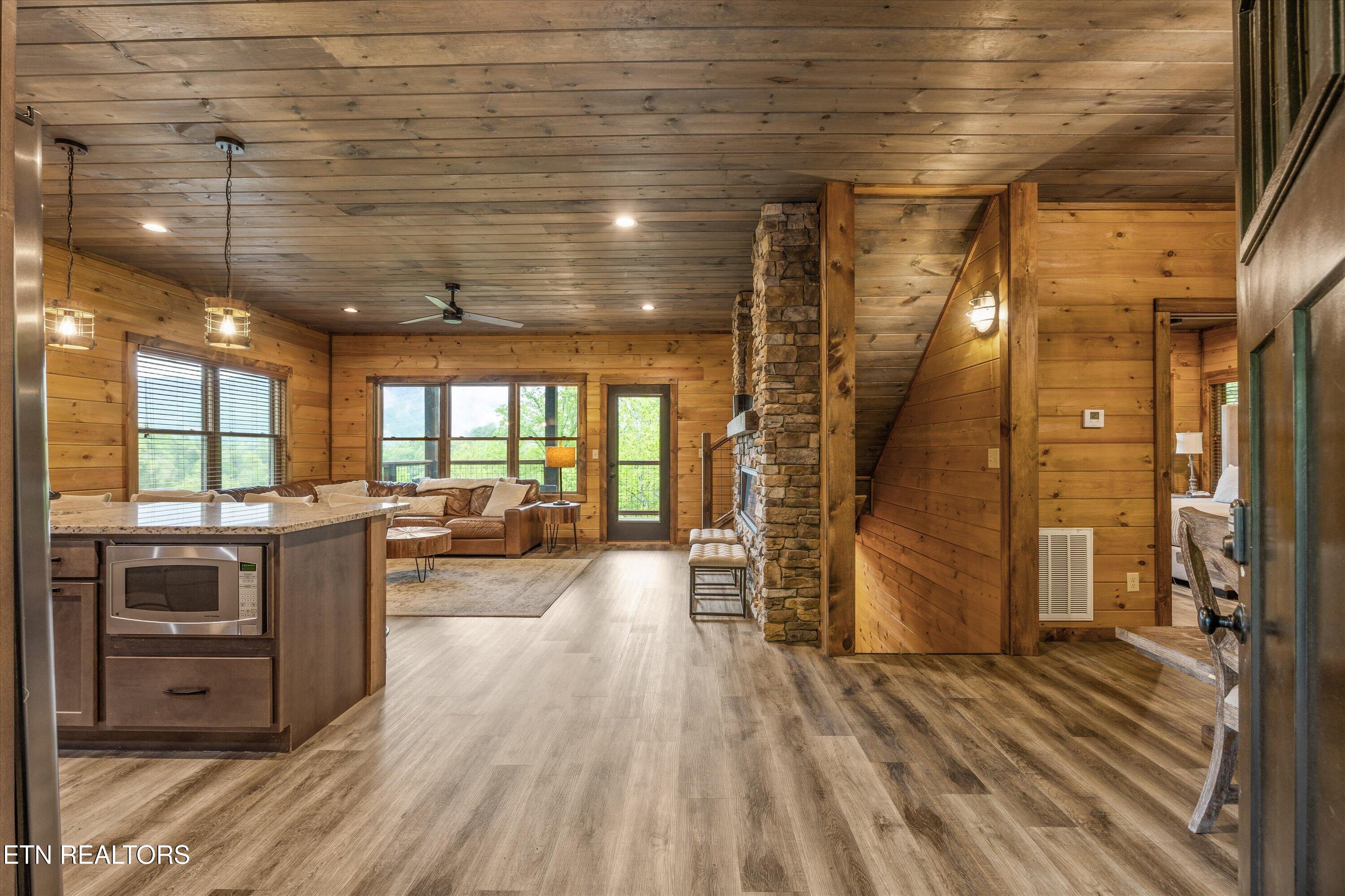 5276 Riversong Way Sevierville TN 37876