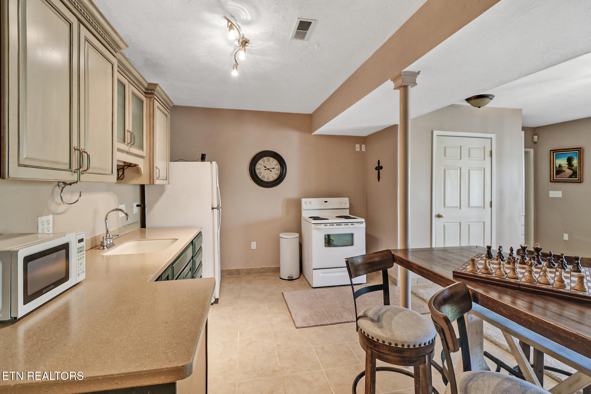 108 Grace Lane Crossville TN 38555