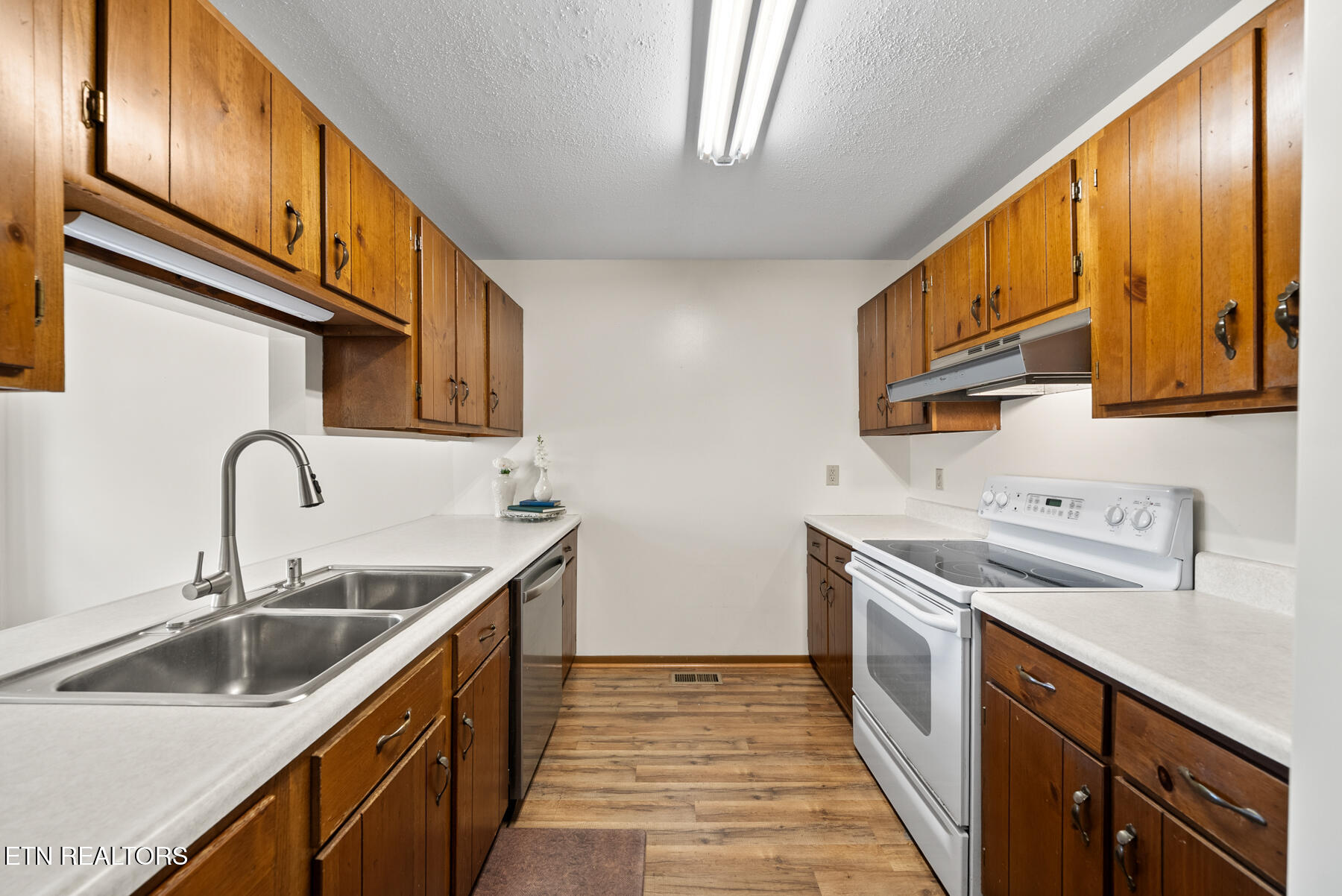 2 Woodland Court Crossville TN 38558