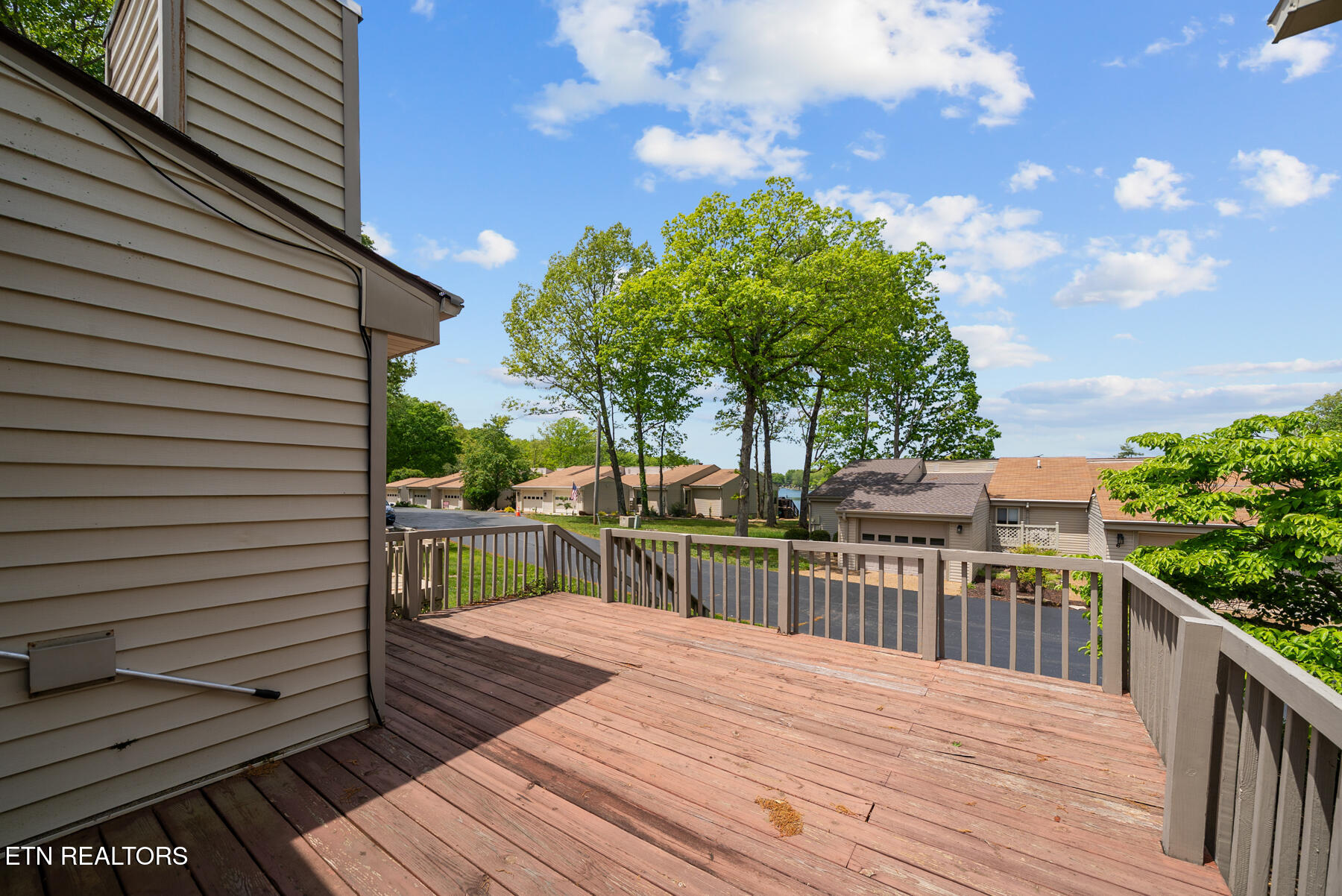 2 Woodland Court Crossville TN 38558