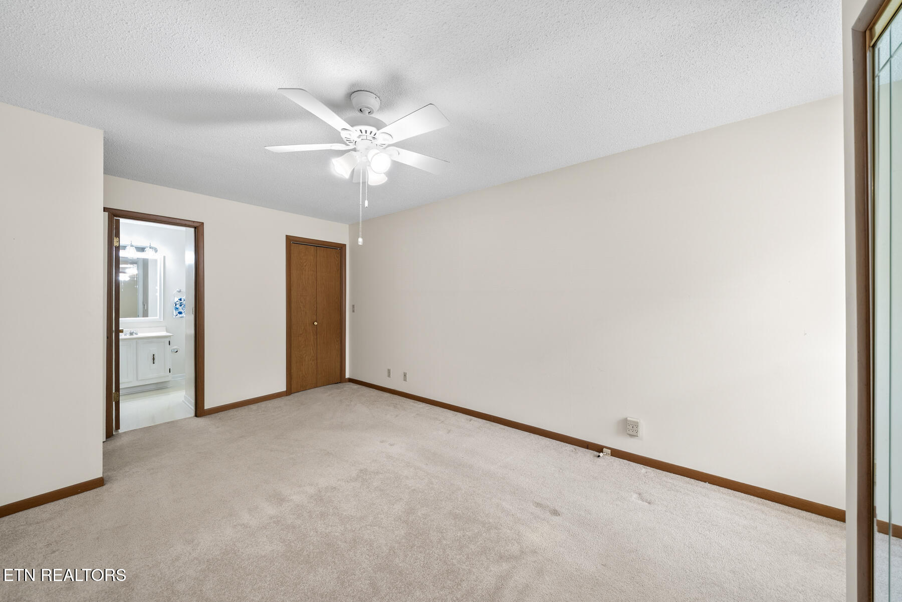 2 Woodland Court Crossville TN 38558