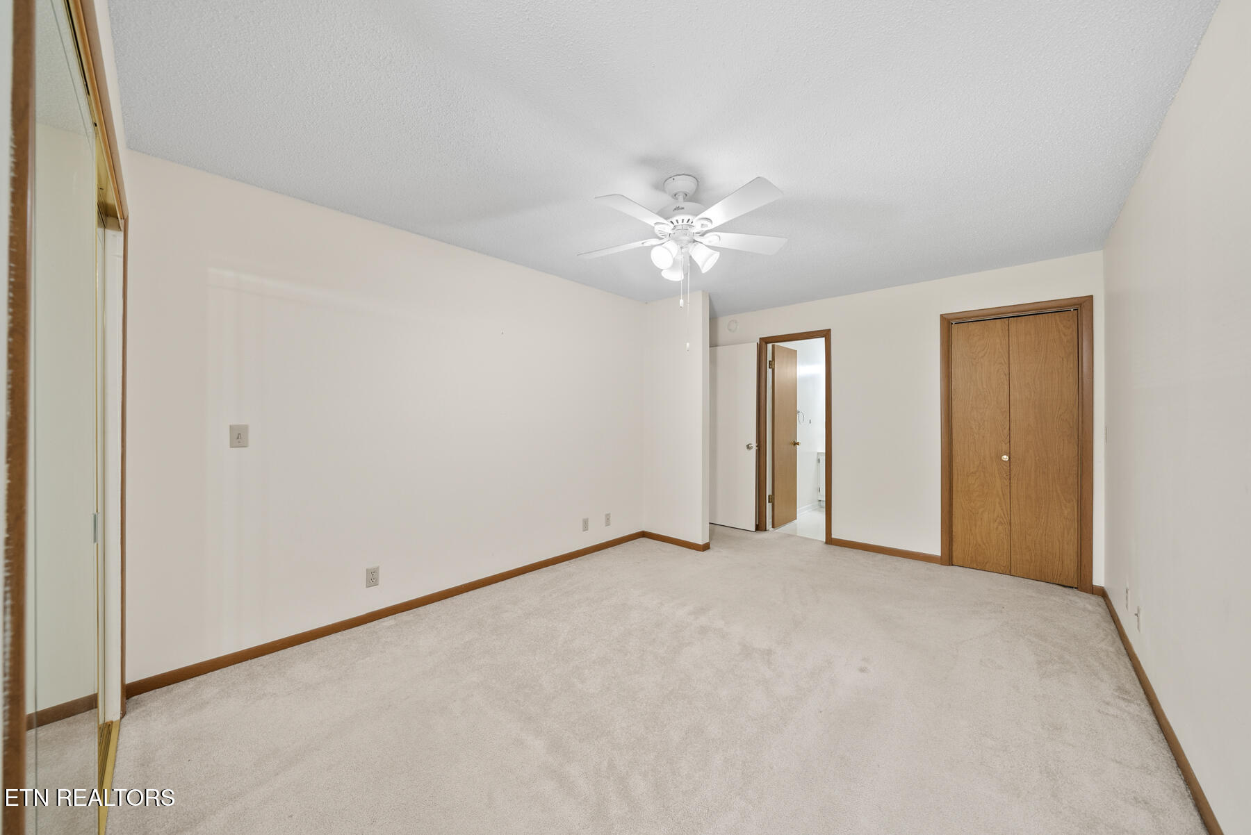 2 Woodland Court Crossville TN 38558