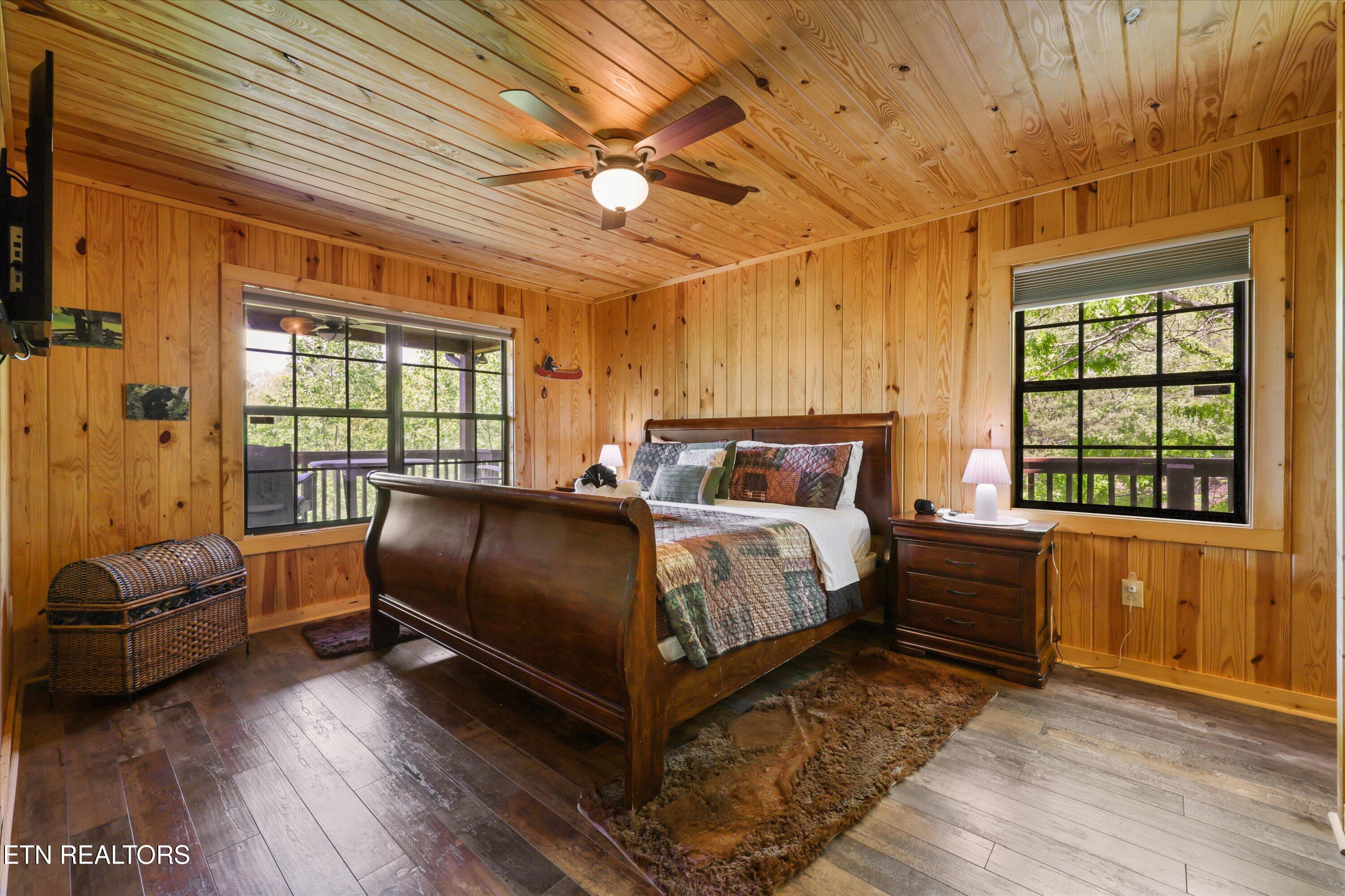 1916 Buds Ridge Way Sevierville TN 37862