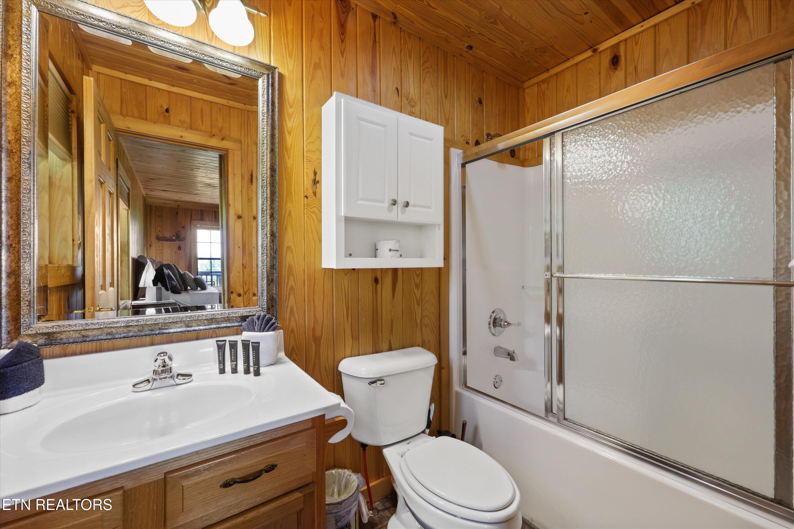 1916 Buds Ridge Way Sevierville TN 37862