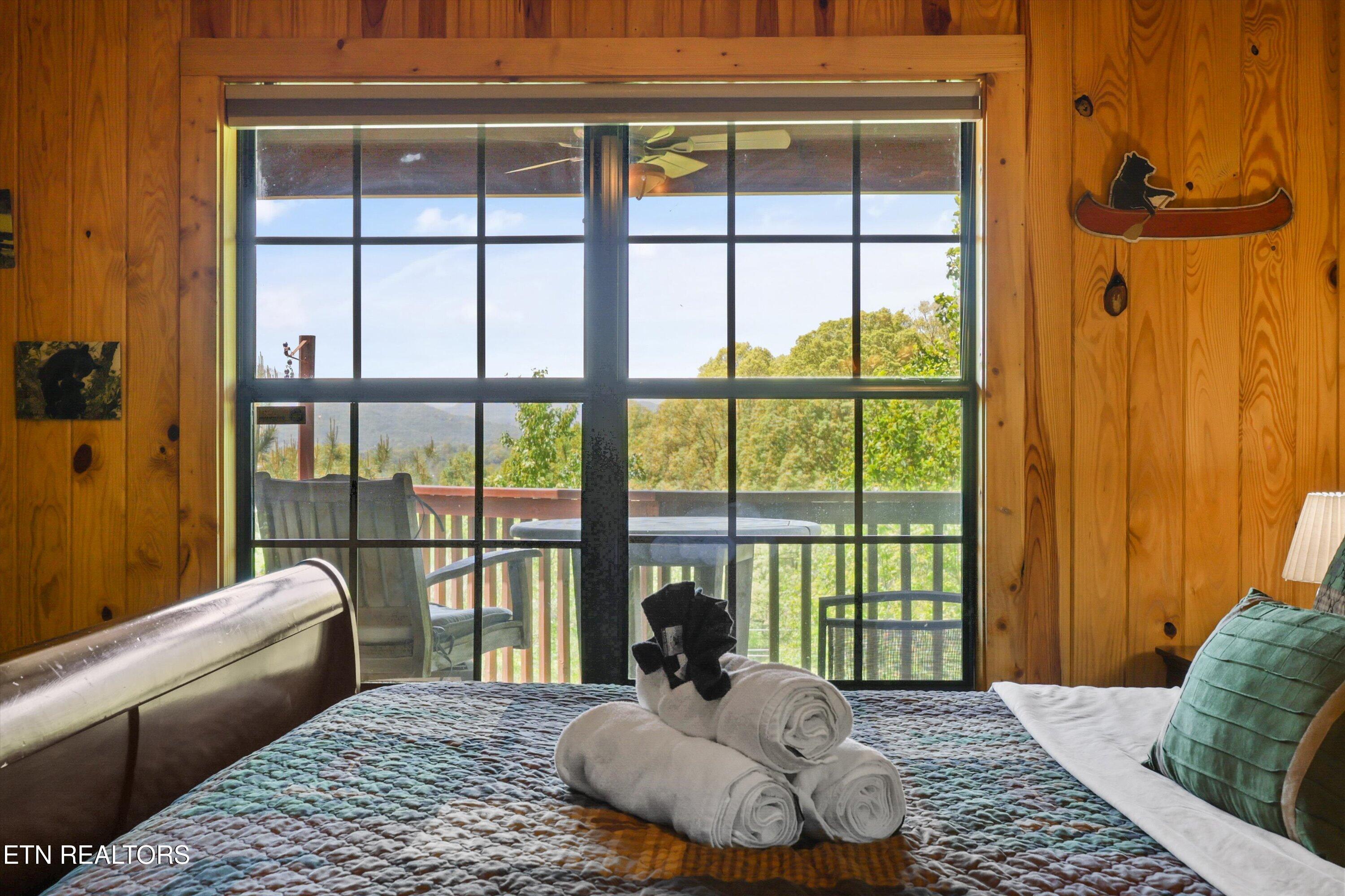 1916 Buds Ridge Way Sevierville TN 37862