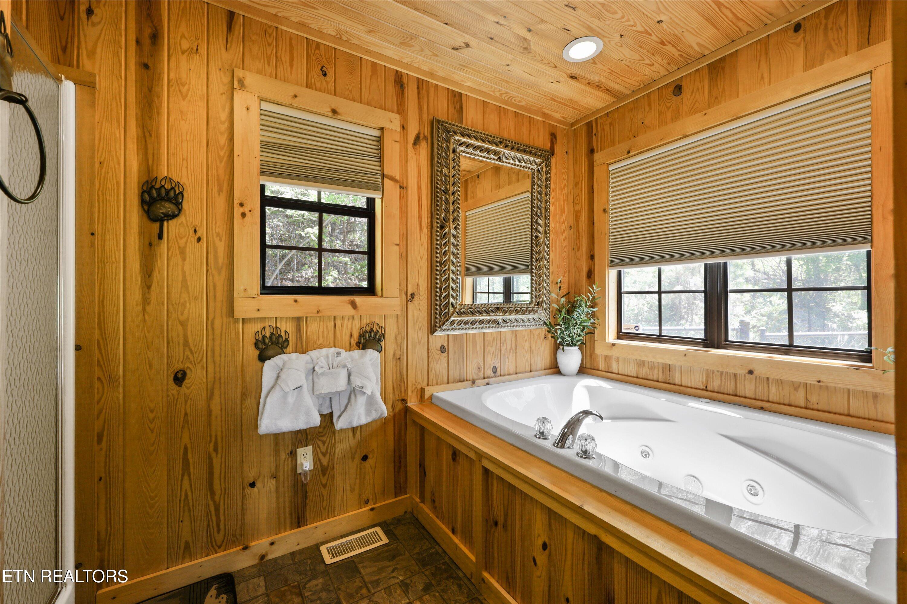 1916 Buds Ridge Way Sevierville TN 37862