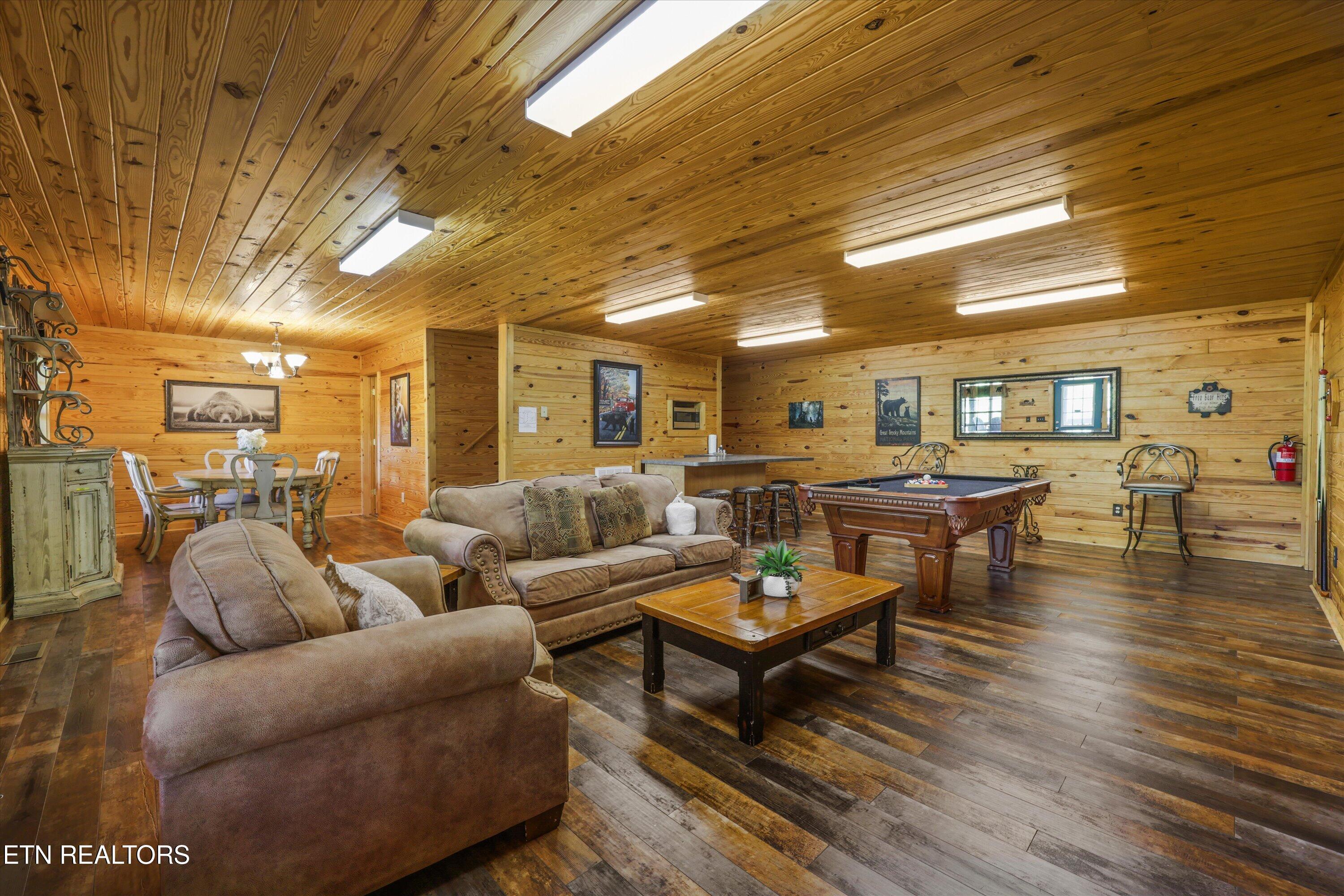1916 Buds Ridge Way Sevierville TN 37862