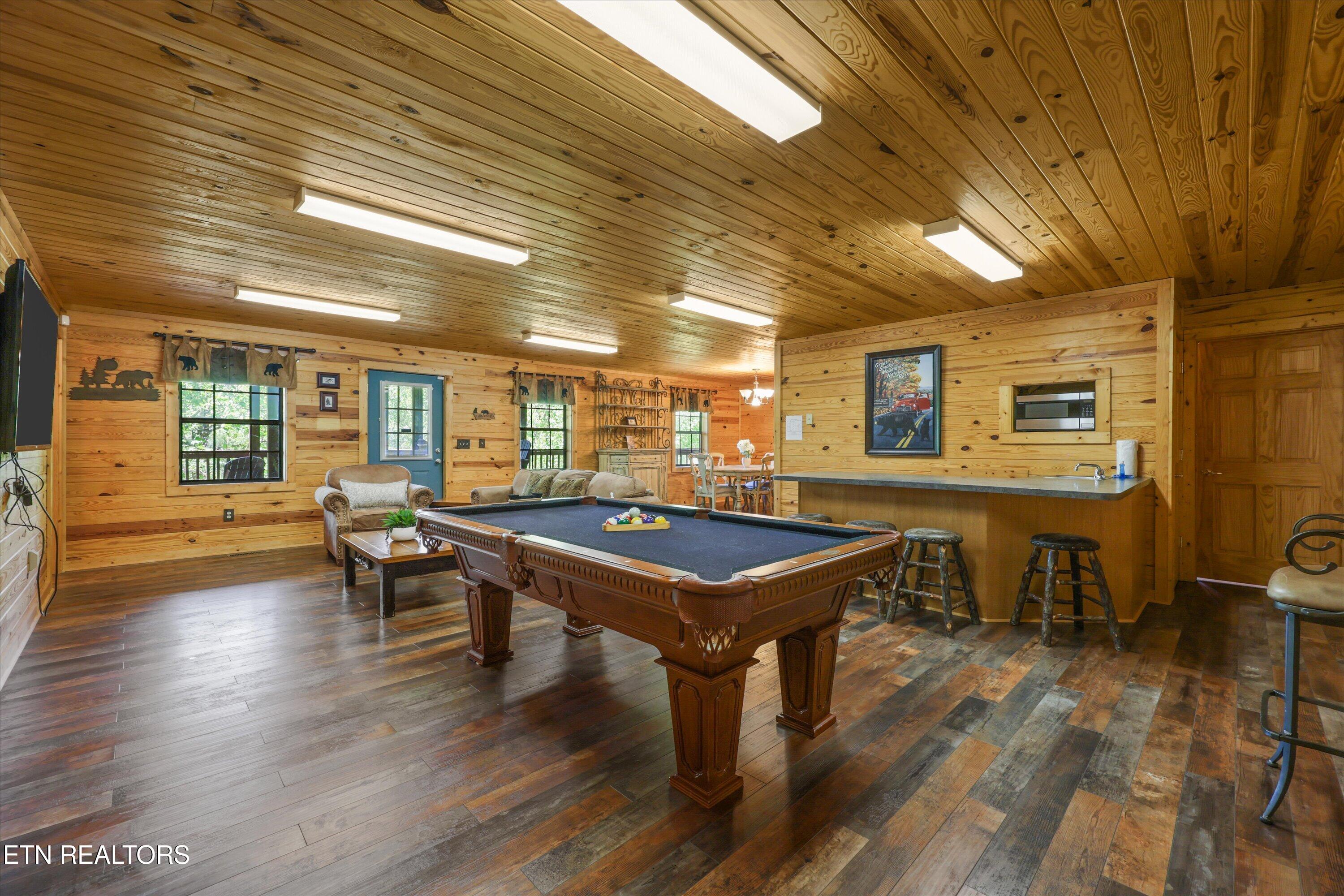 1916 Buds Ridge Way Sevierville TN 37862