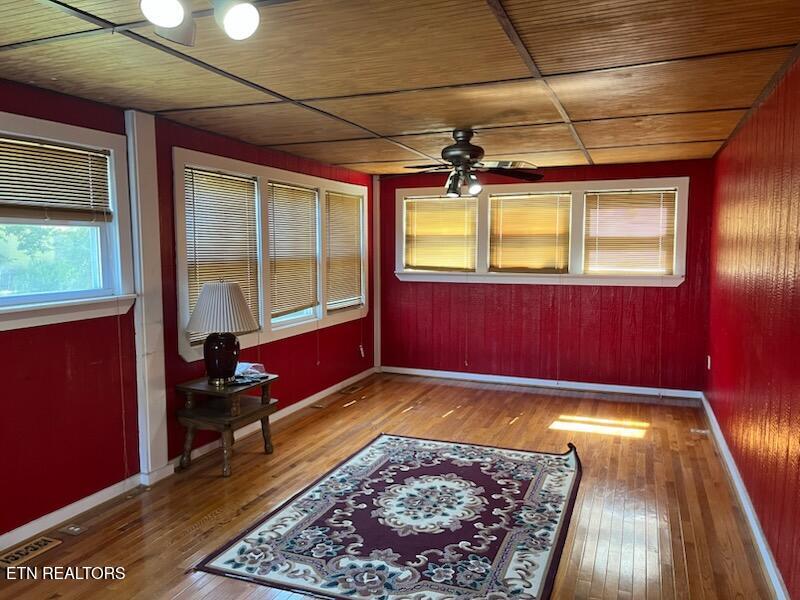 311 Willow Lane Rocky Top TN 37769