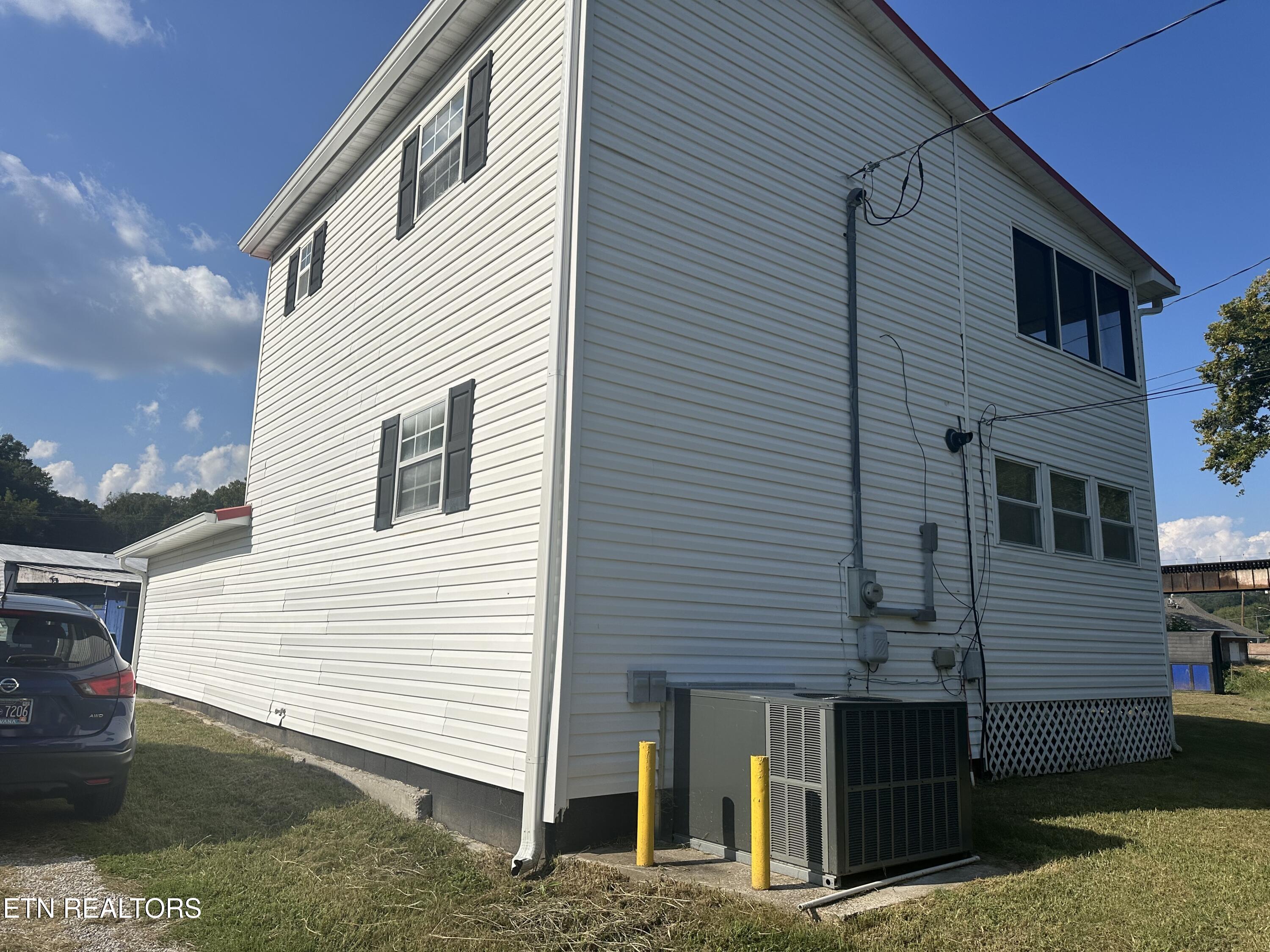 311 Willow Lane Rocky Top TN 37769