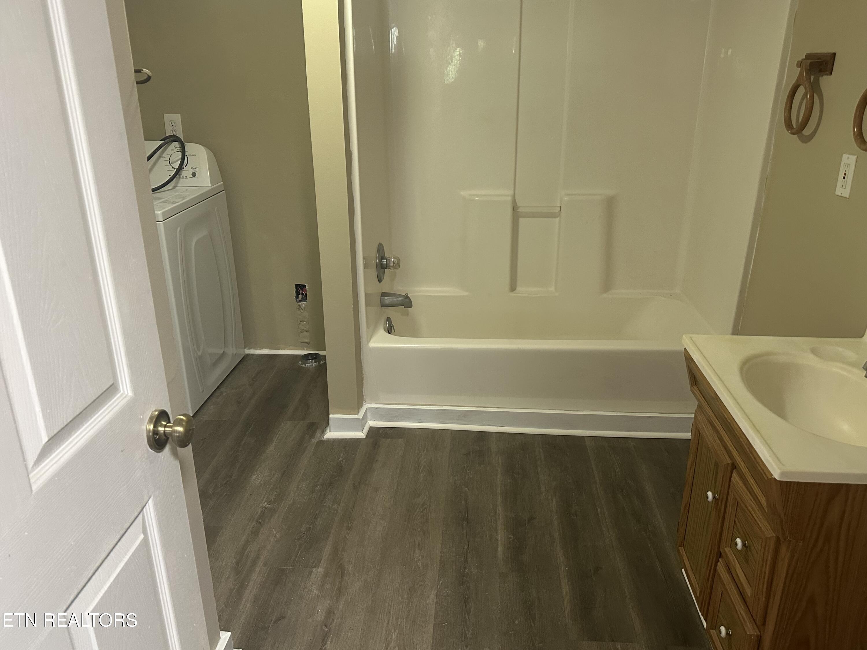 311 Willow Lane Rocky Top TN 37769