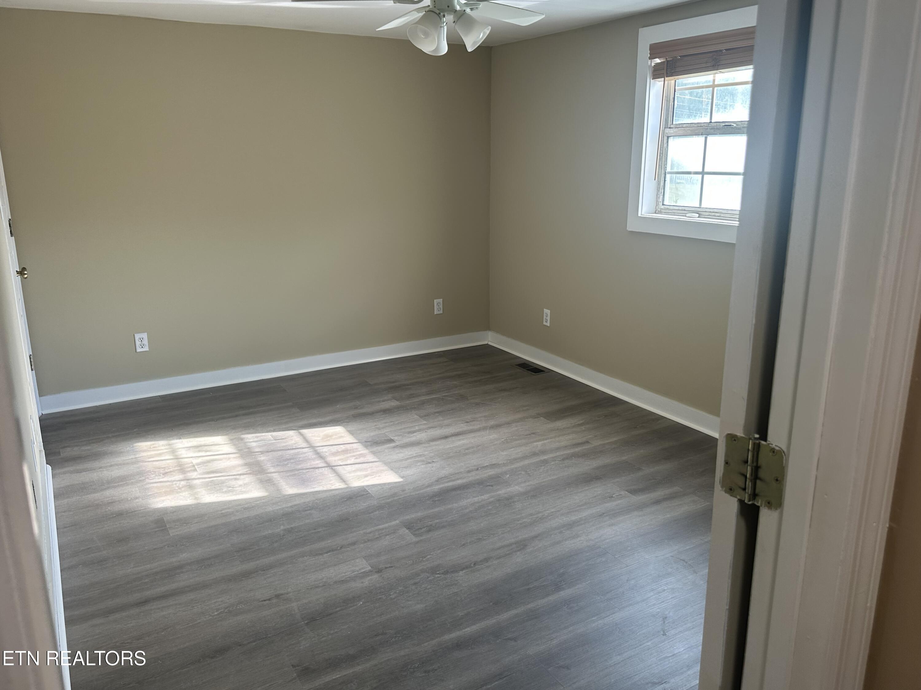 311 Willow Lane Rocky Top TN 37769