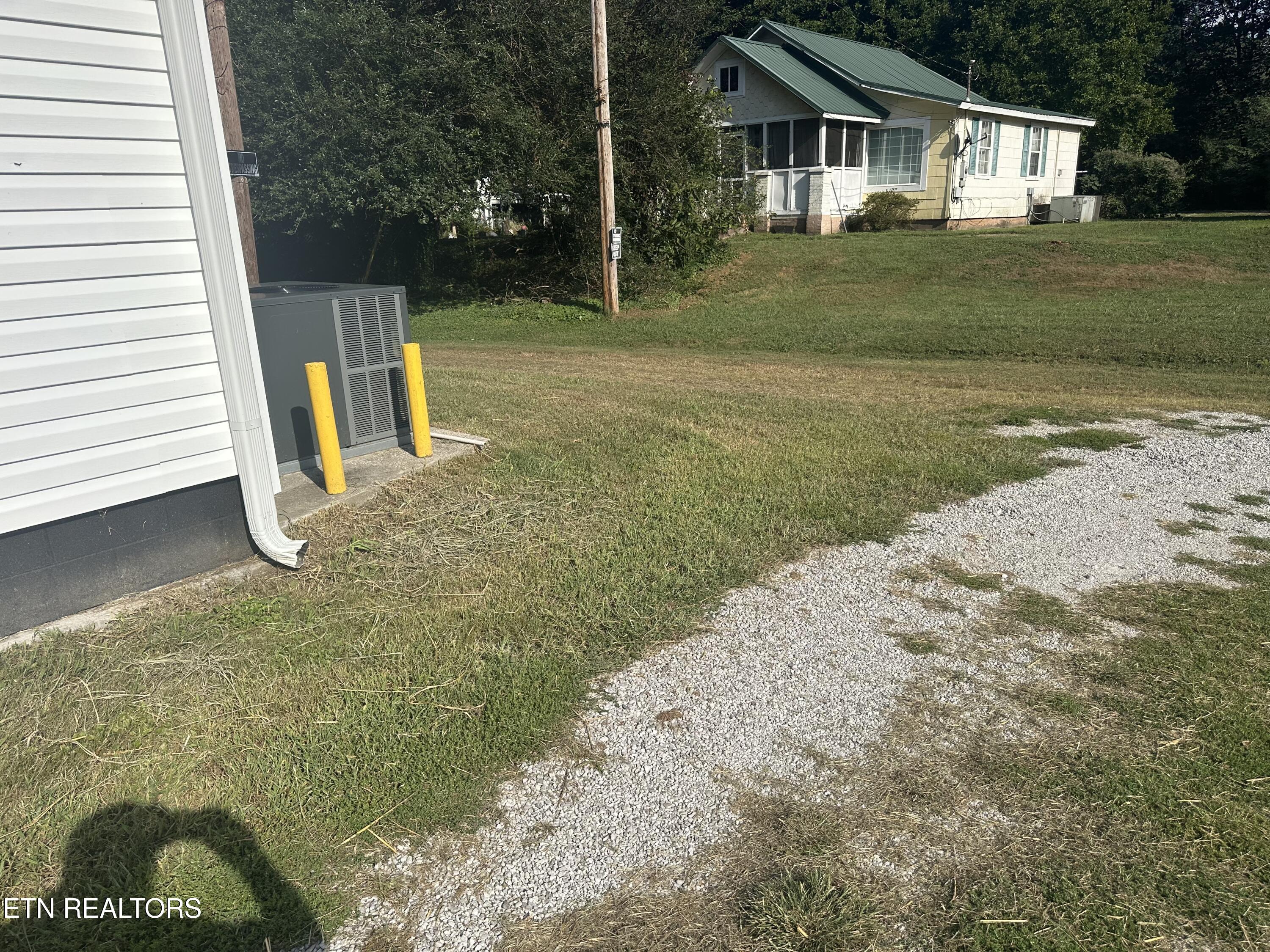 311 Willow Lane Rocky Top TN 37769
