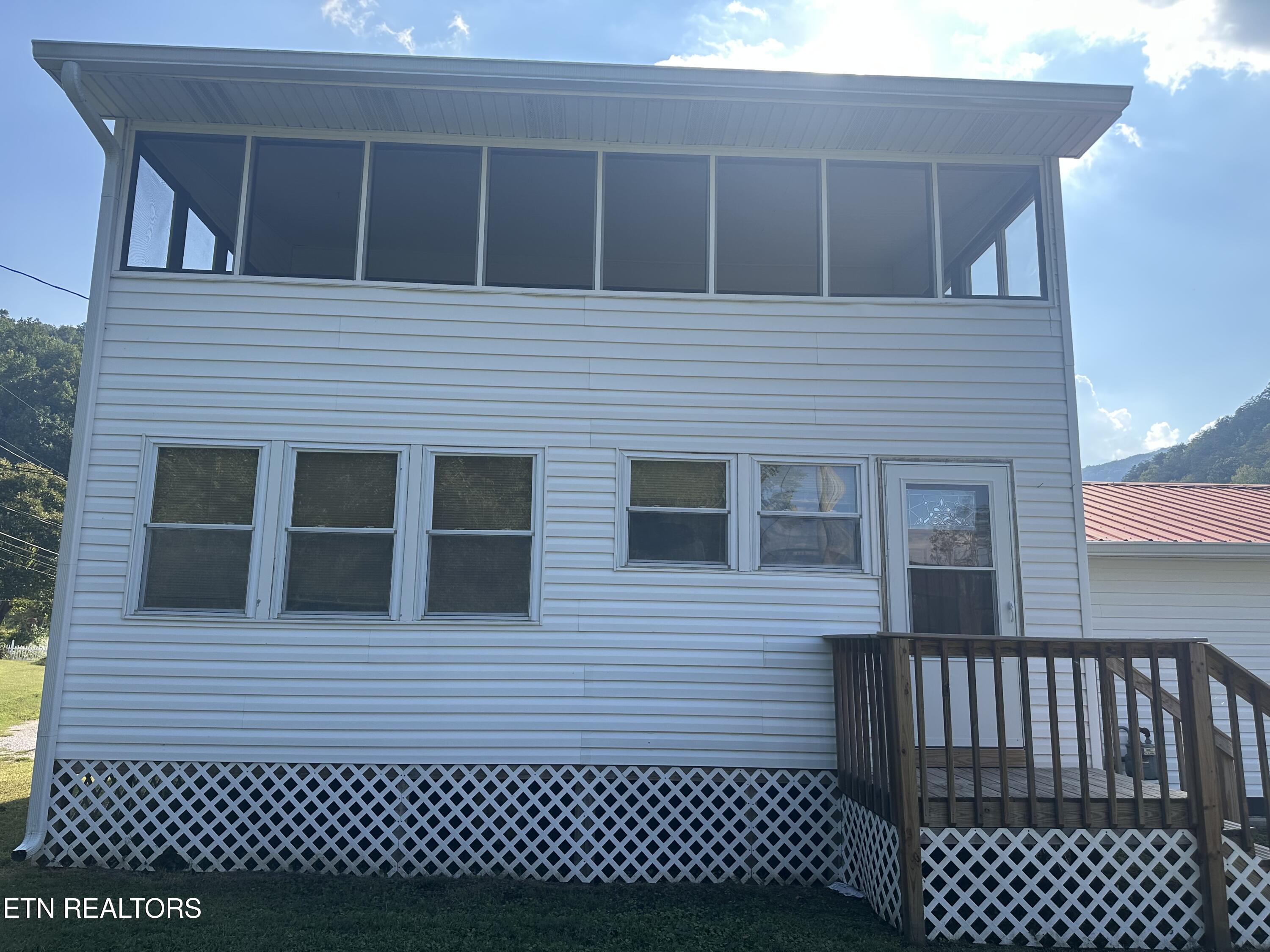 311 Willow Lane Rocky Top TN 37769
