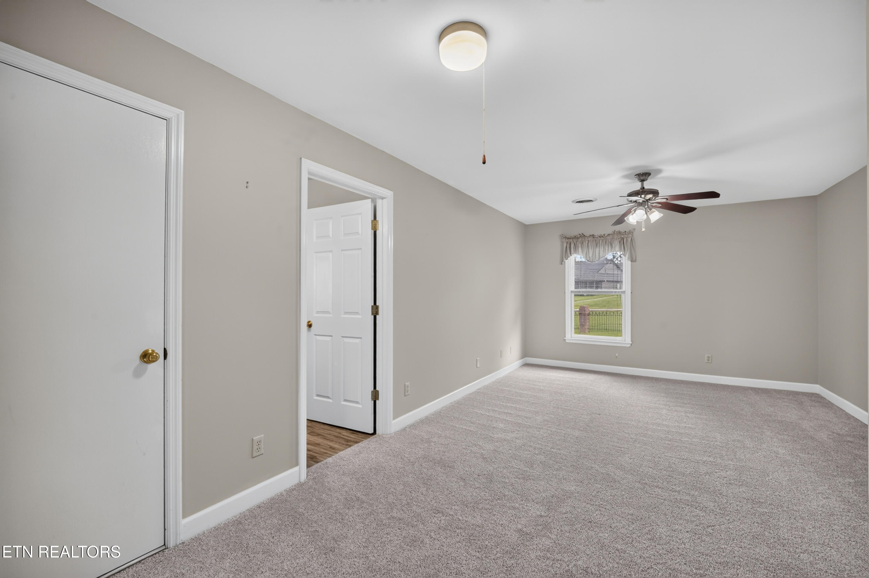 801 Hansmore Place Knoxville TN 37919