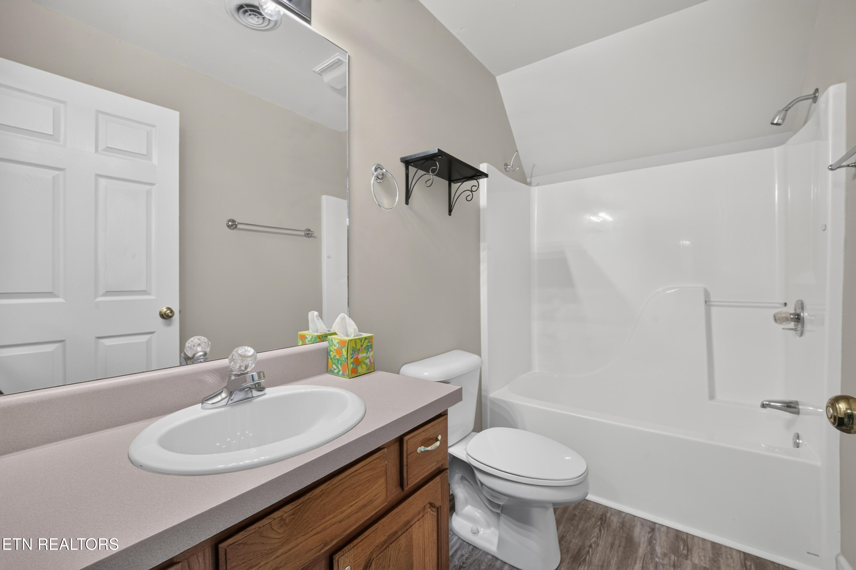 801 Hansmore Place Knoxville TN 37919