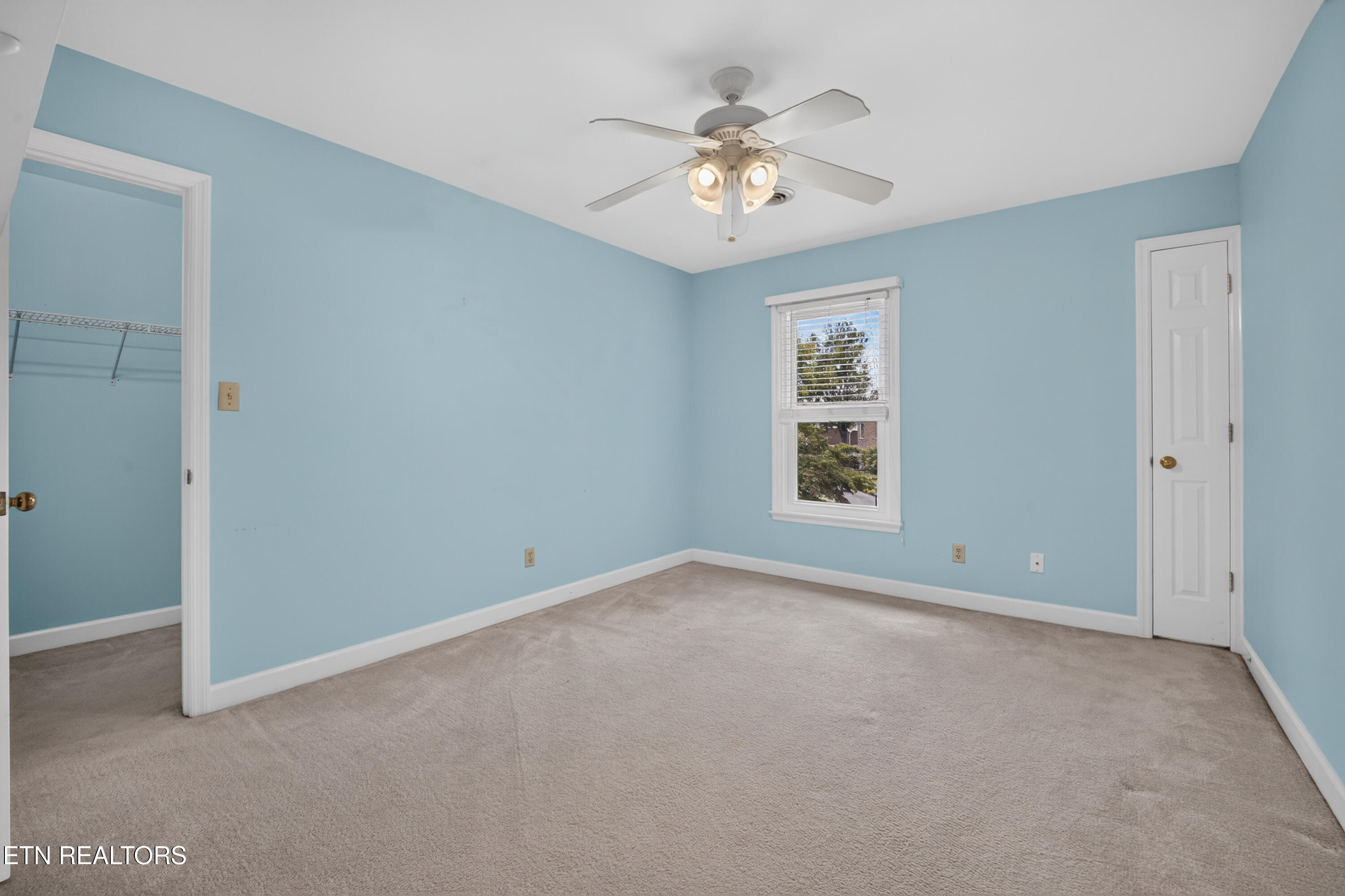 801 Hansmore Place Knoxville TN 37919