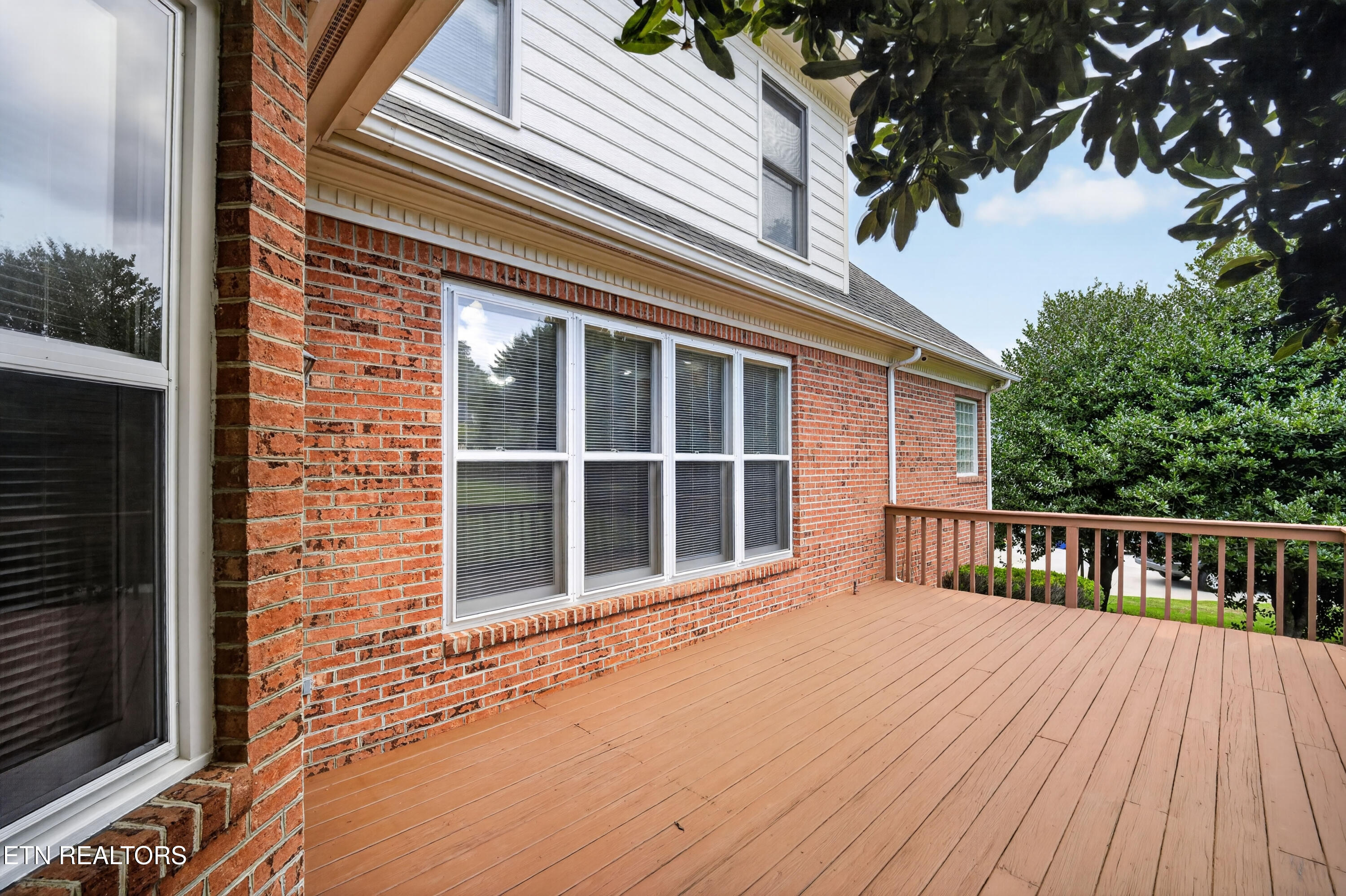 801 Hansmore Place Knoxville TN 37919