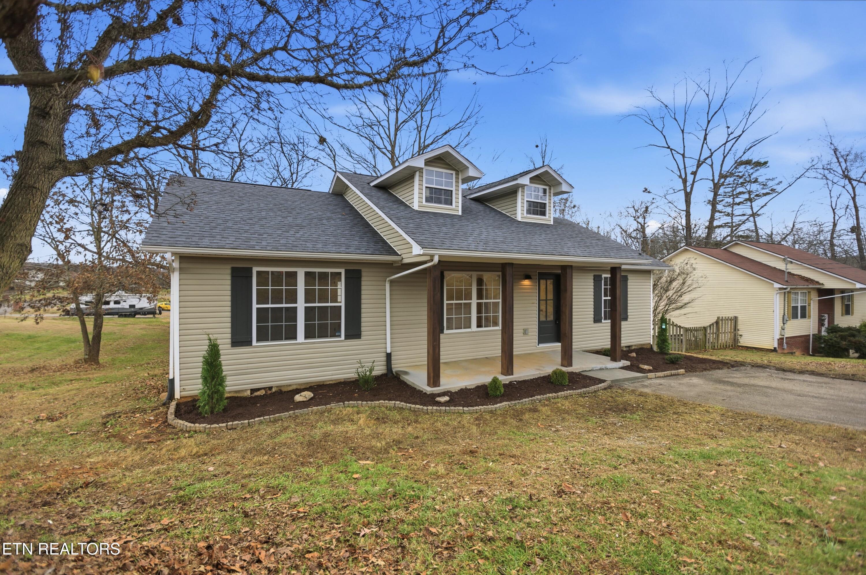 805 Farnsworth Court Strawberry Plains TN 37871