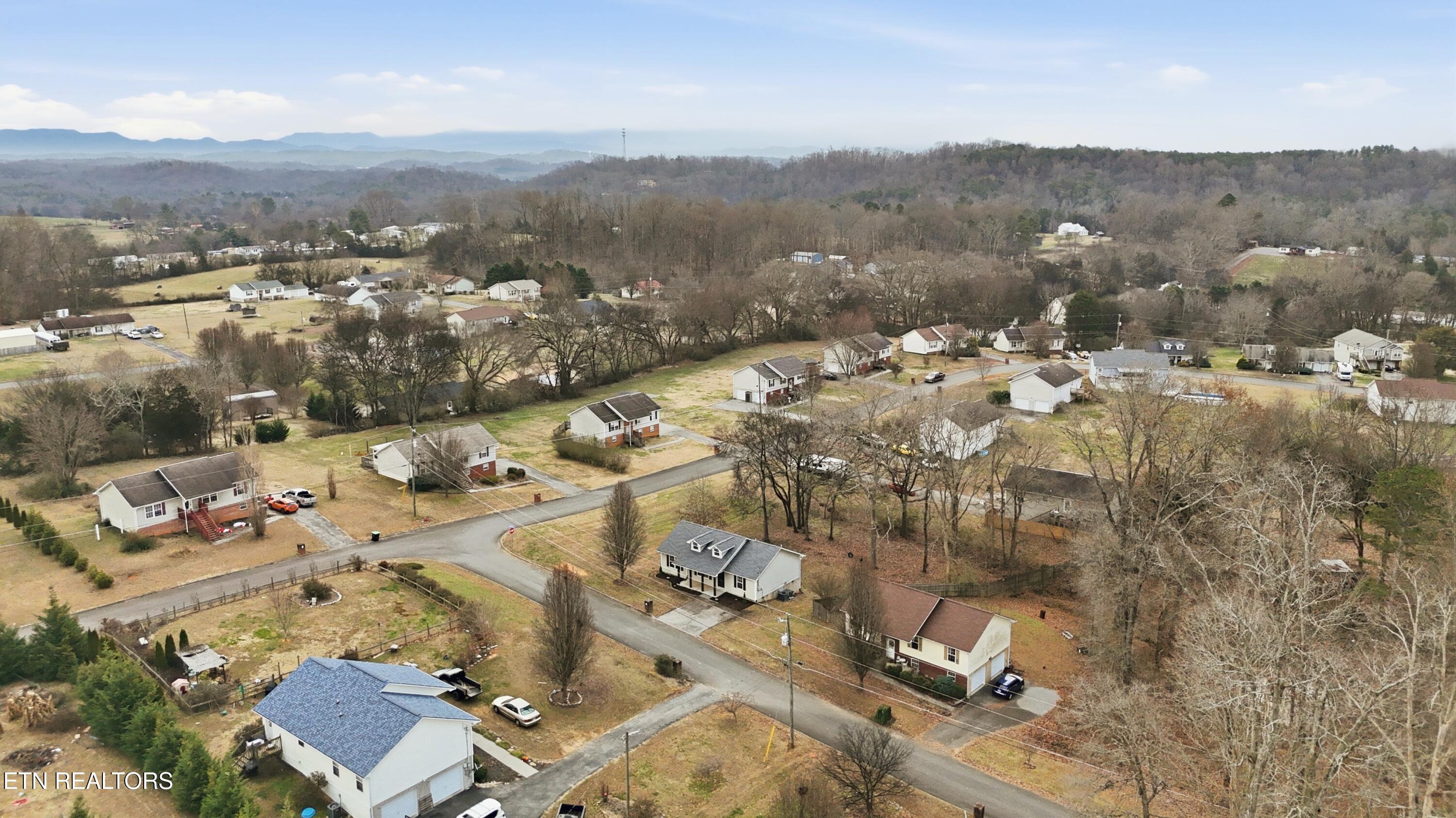 805 Farnsworth Court Strawberry Plains TN 37871