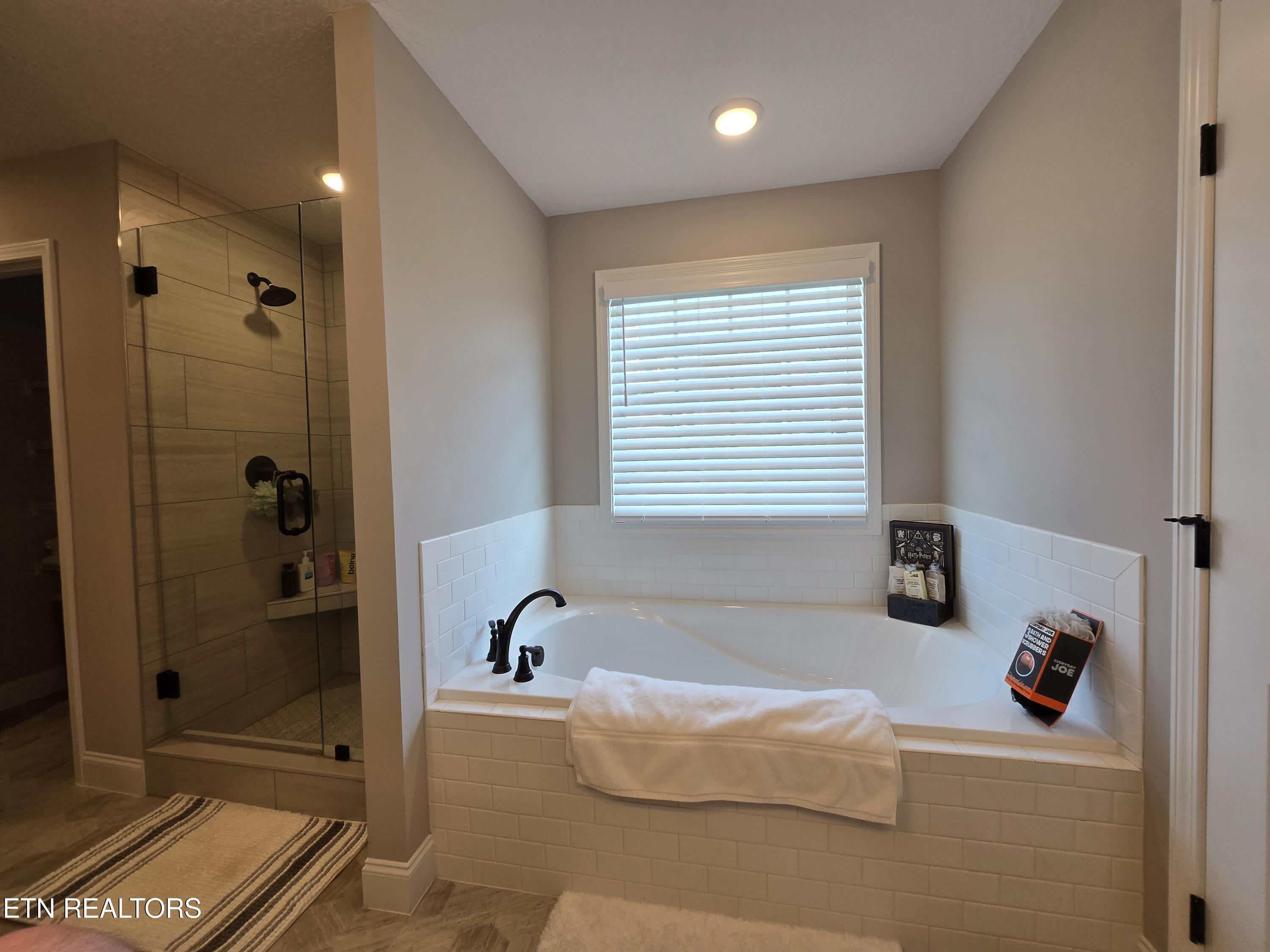 11514 Barkley Knoll Lane Knoxville TN 37932