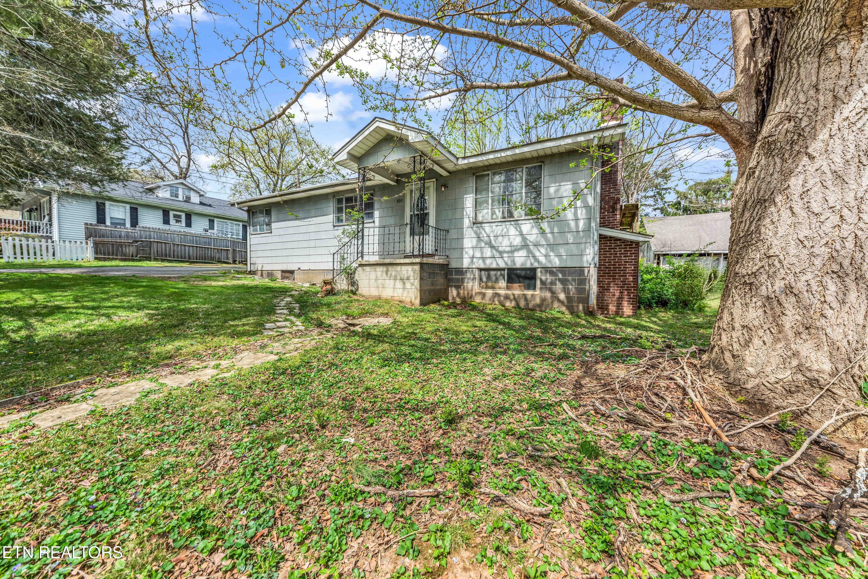 2909 Montbelle Drive Knoxville TN 37918