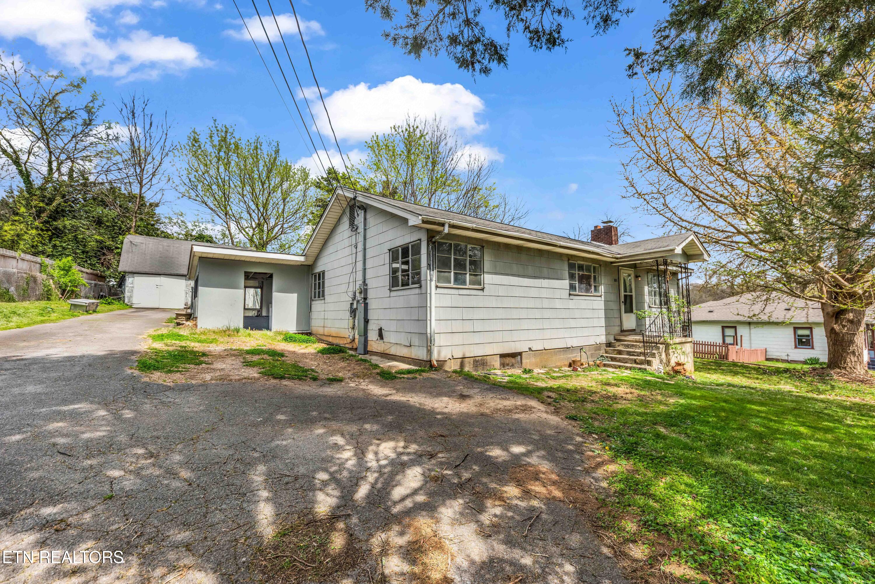 2909 Montbelle Drive Knoxville TN 37918