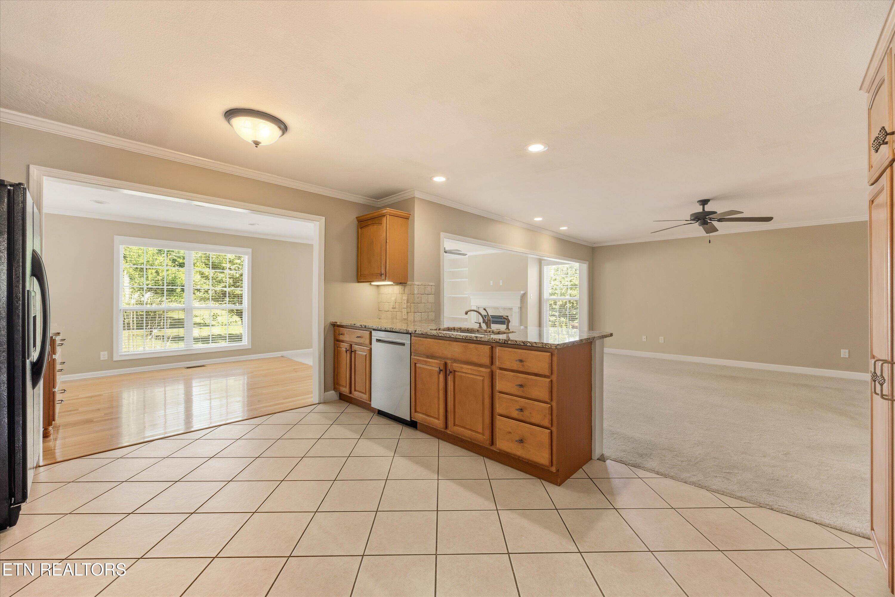 1117 Amber Glades Lane Knoxville TN 37922