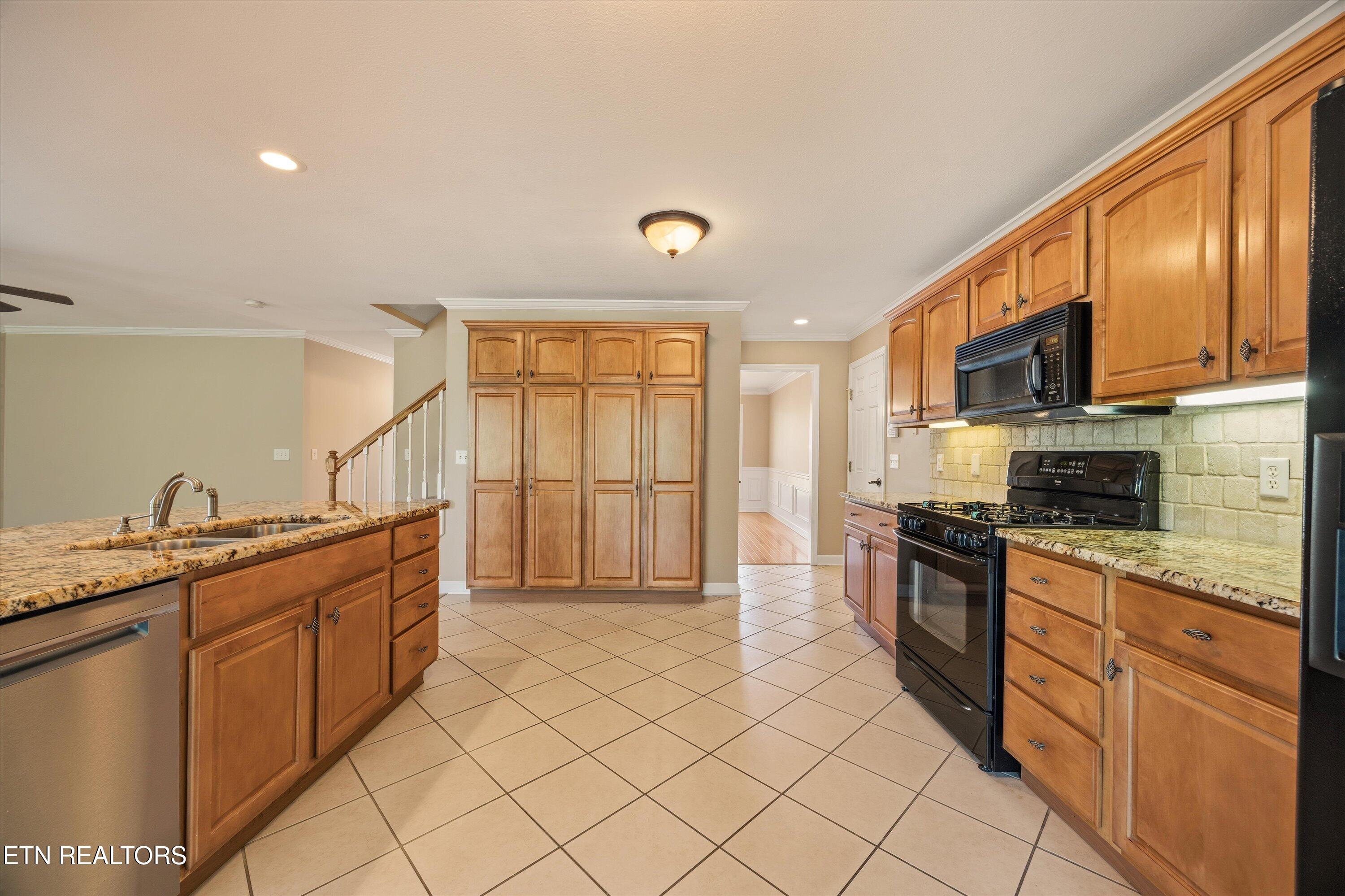 1117 Amber Glades Lane Knoxville TN 37922