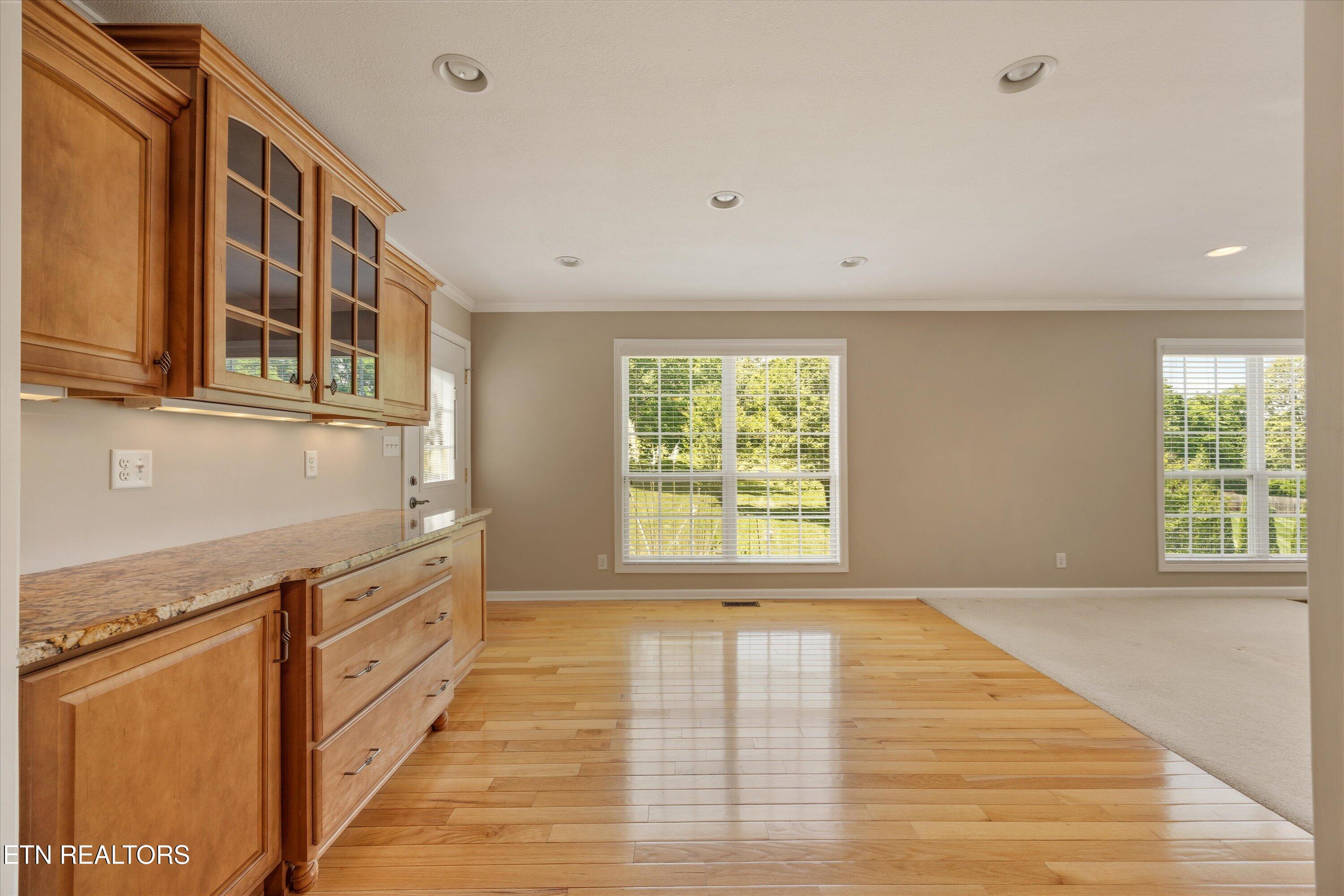 1117 Amber Glades Lane Knoxville TN 37922