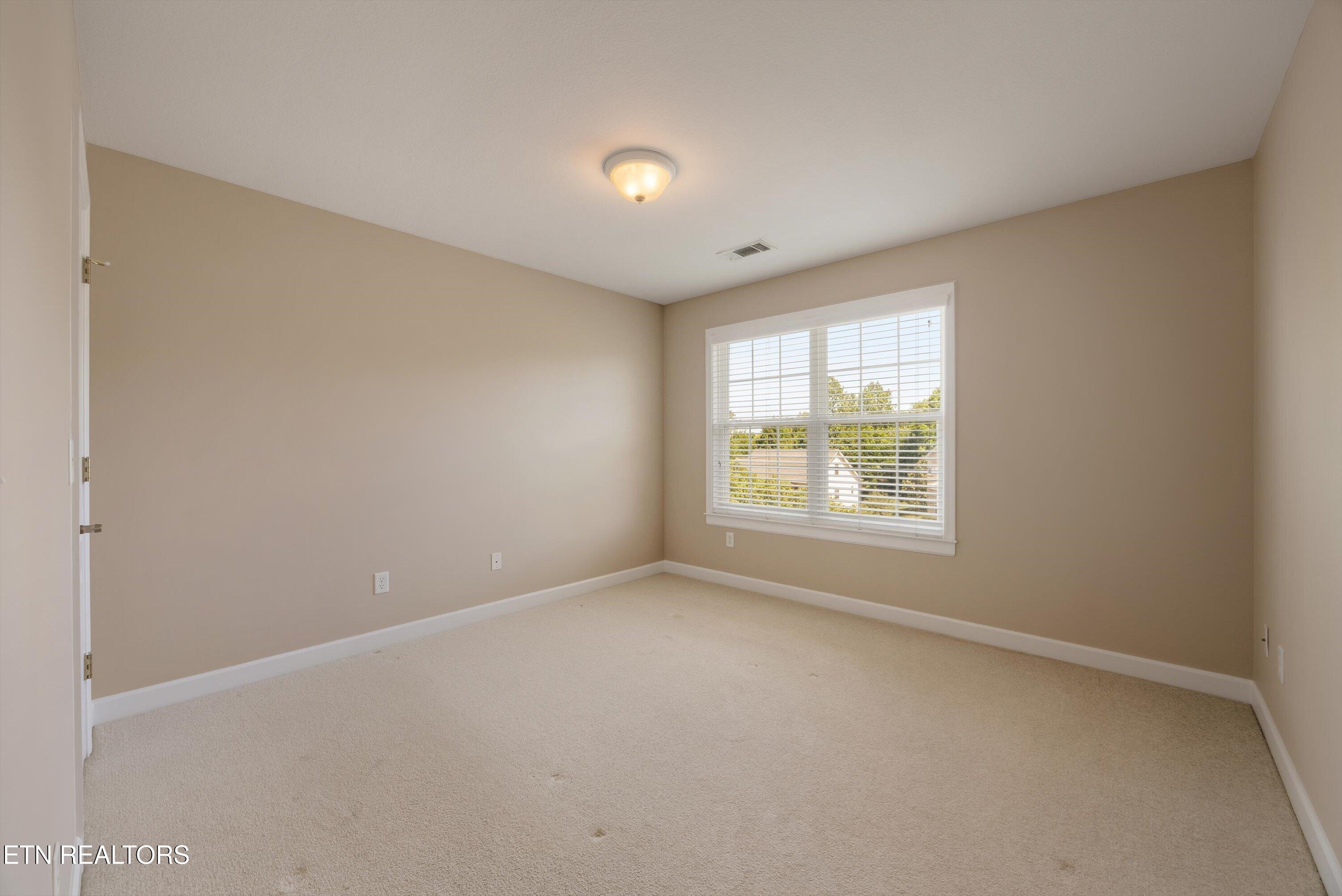 1117 Amber Glades Lane Knoxville TN 37922