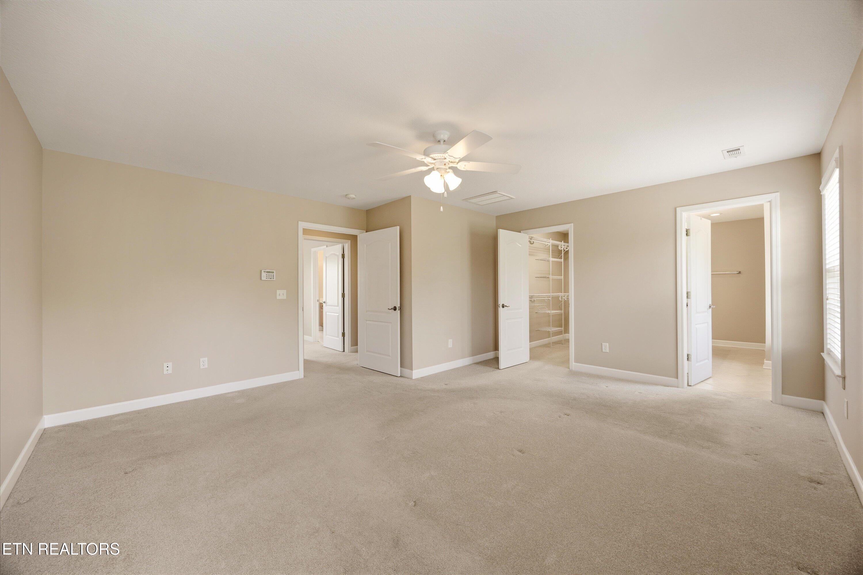 1117 Amber Glades Lane Knoxville TN 37922