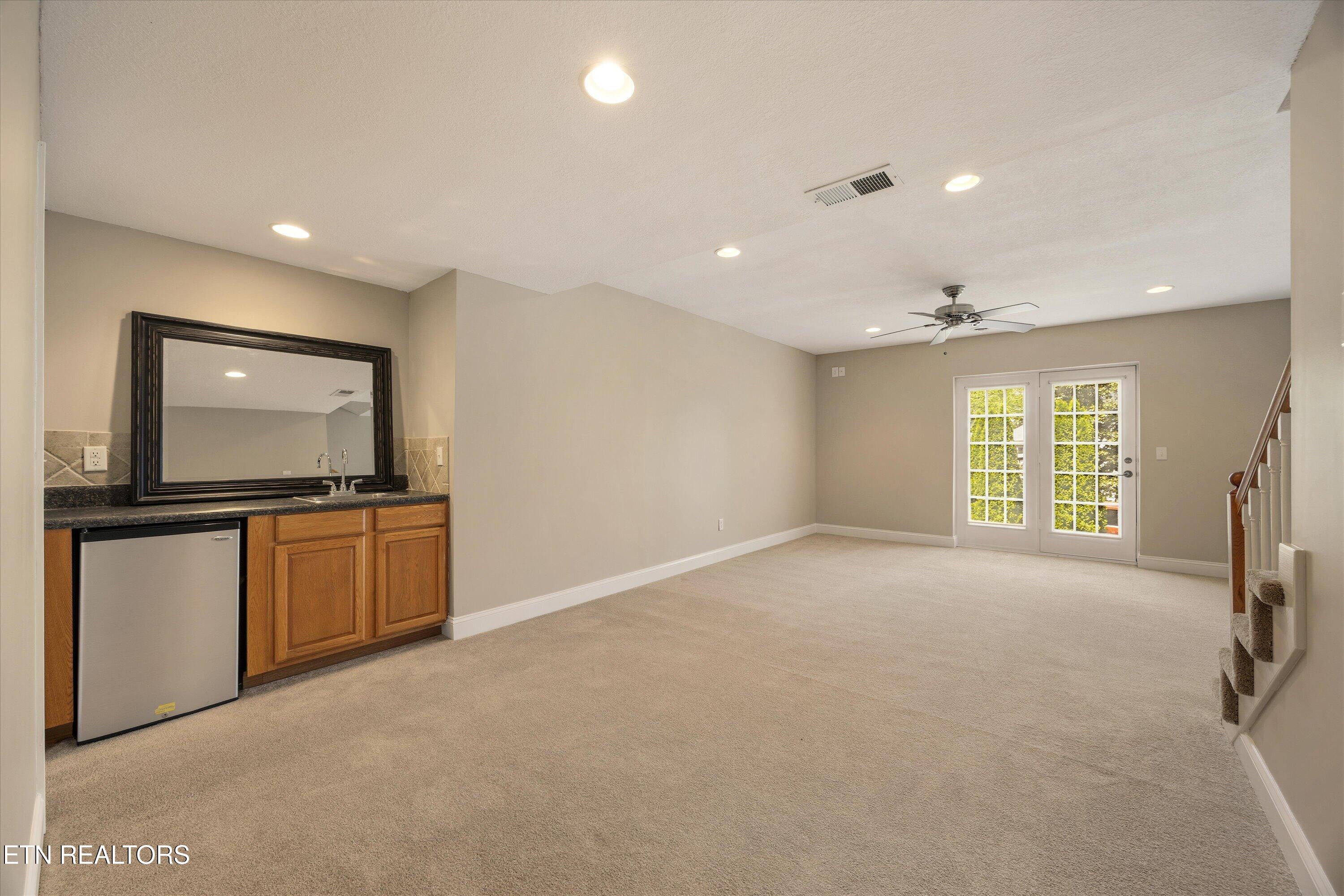 1117 Amber Glades Lane Knoxville TN 37922