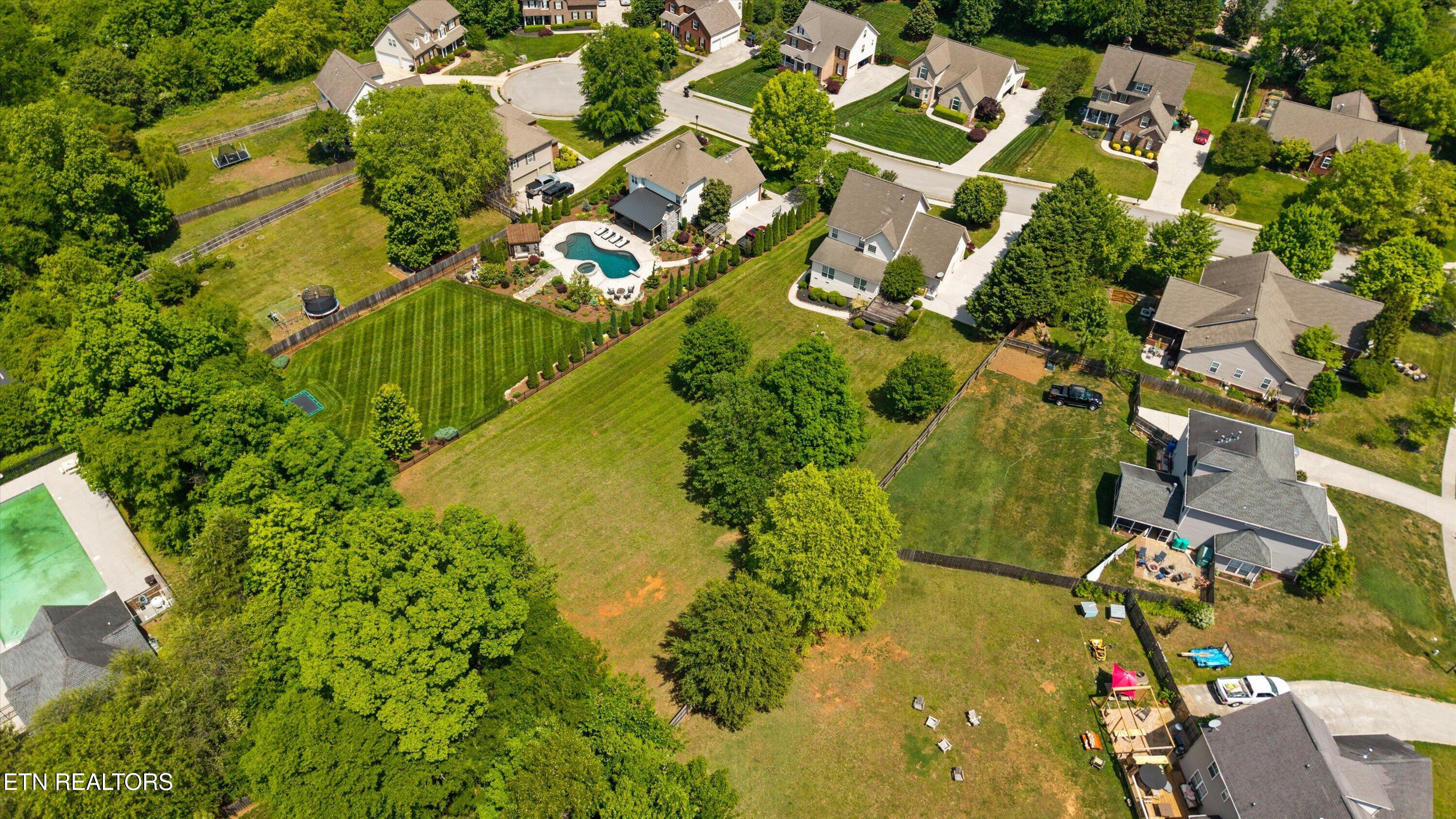 1117 Amber Glades Lane Knoxville TN 37922
