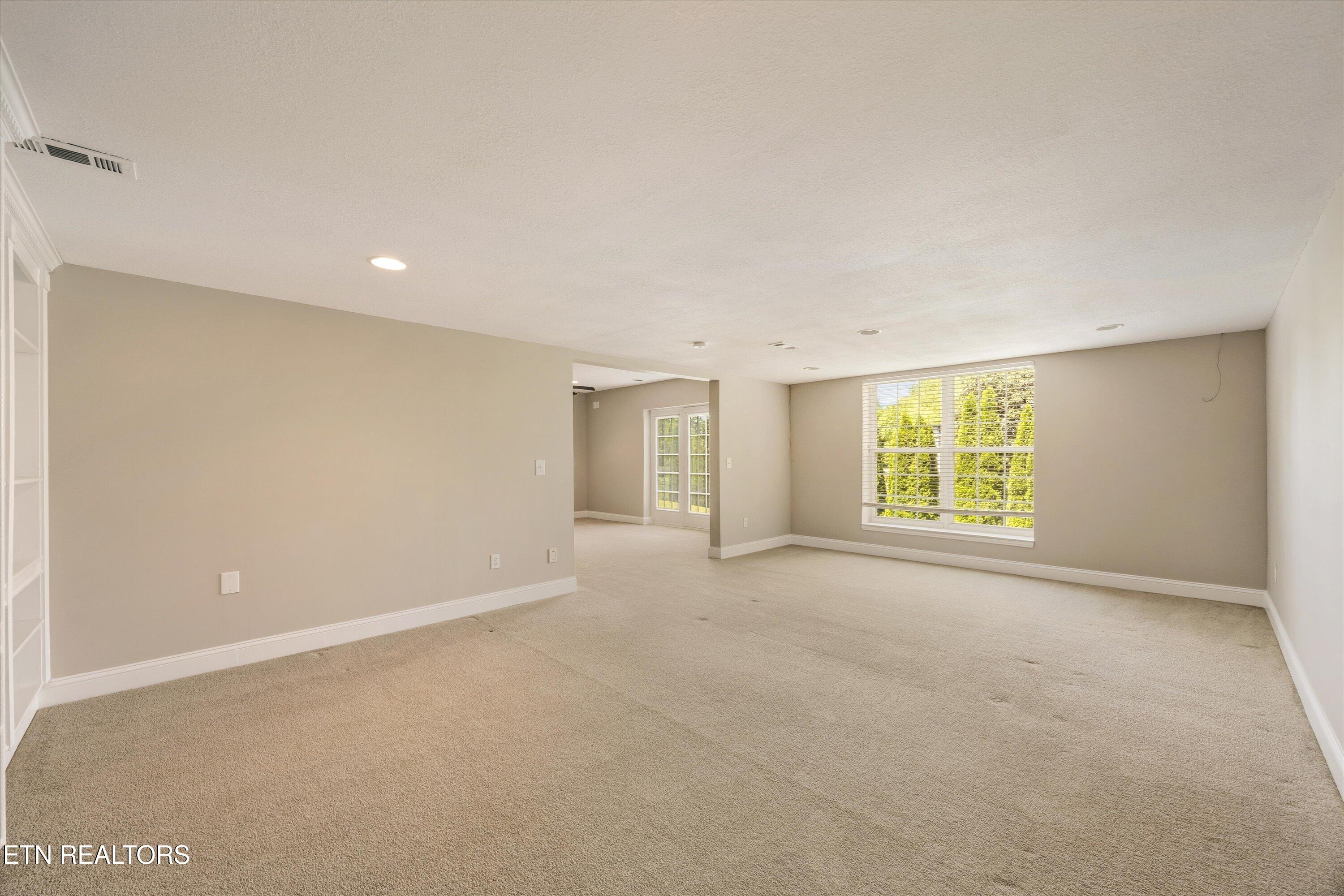 1117 Amber Glades Lane Knoxville TN 37922