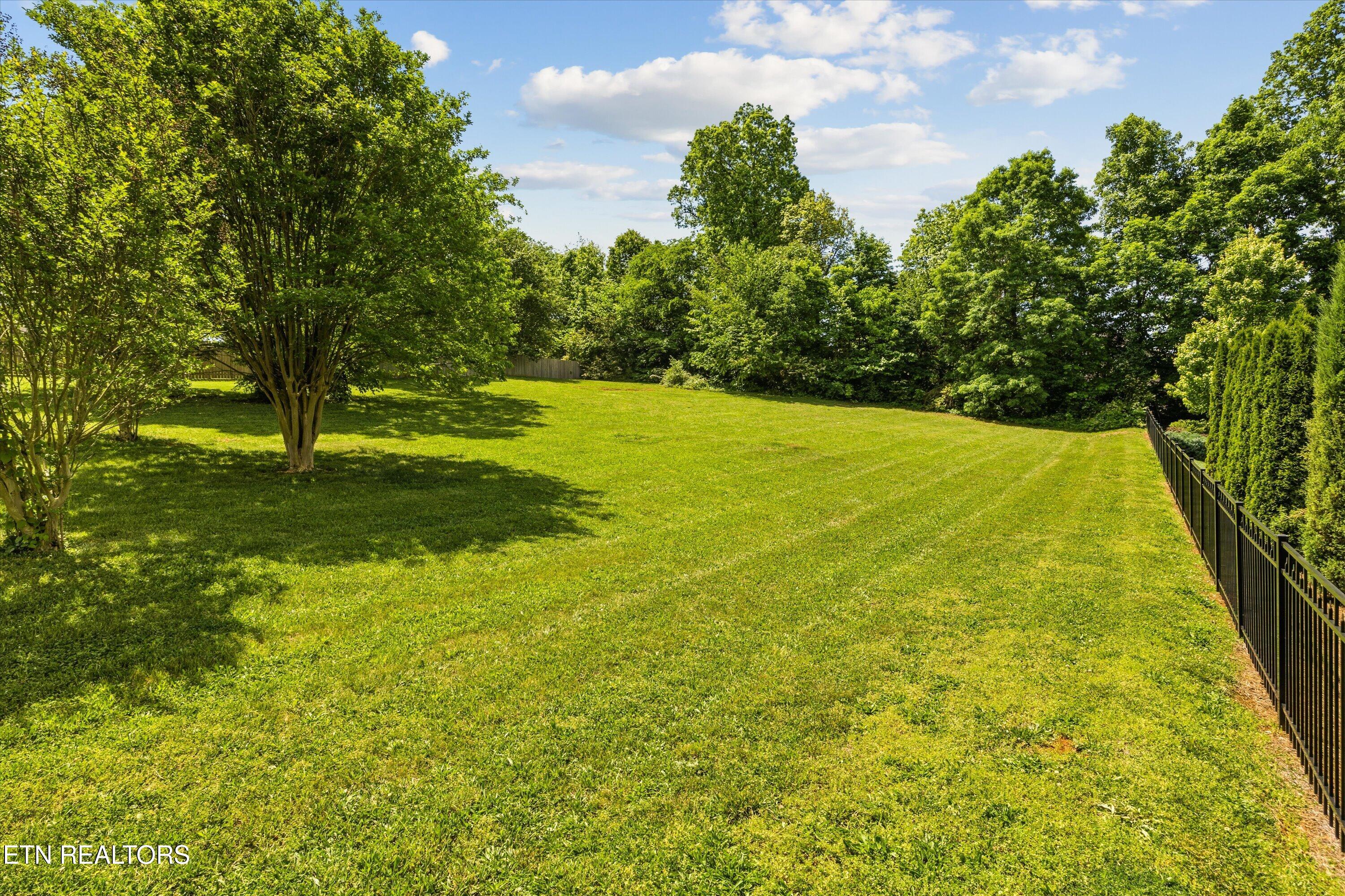 1117 Amber Glades Lane Knoxville TN 37922