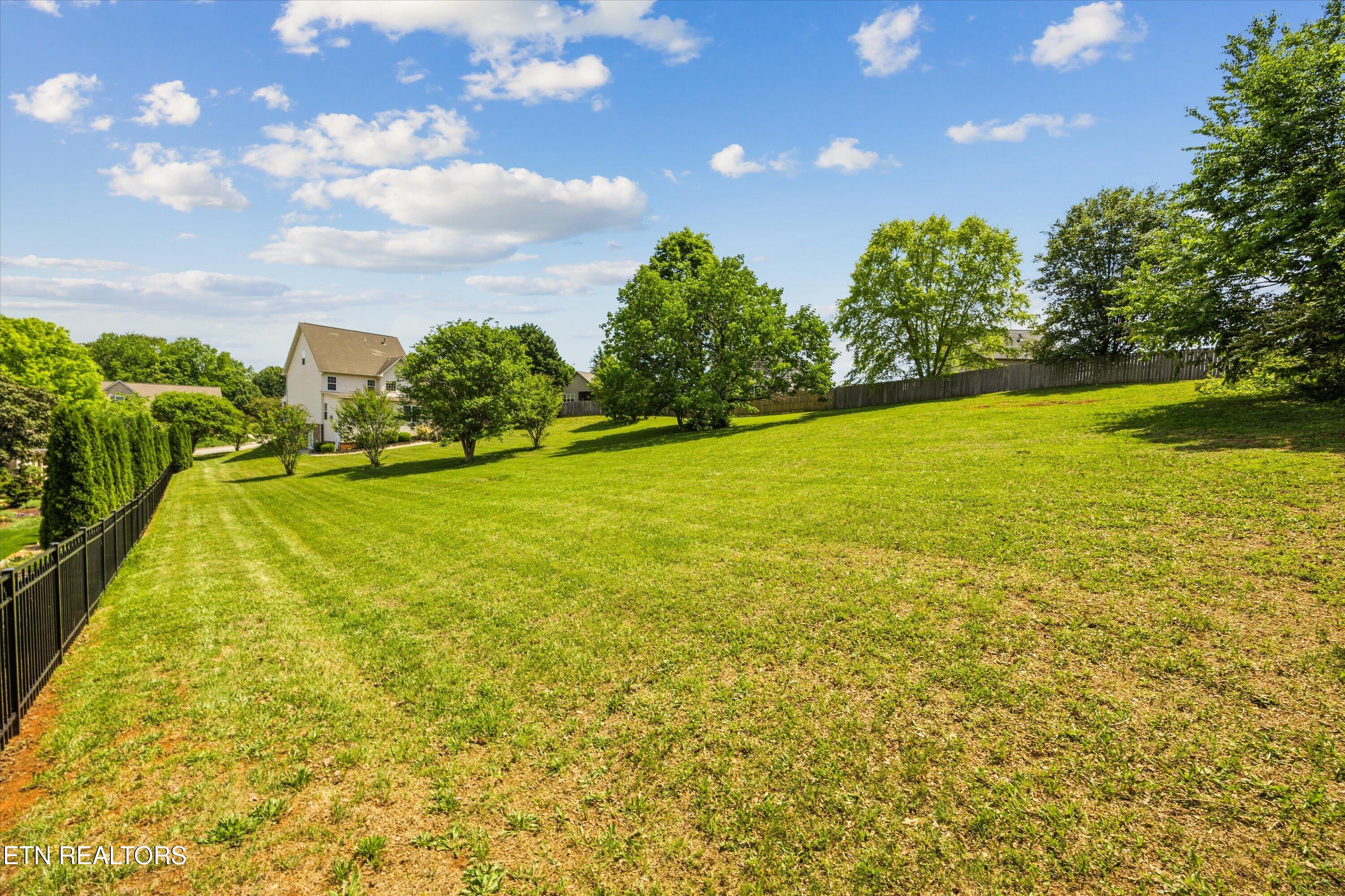 1117 Amber Glades Lane Knoxville TN 37922