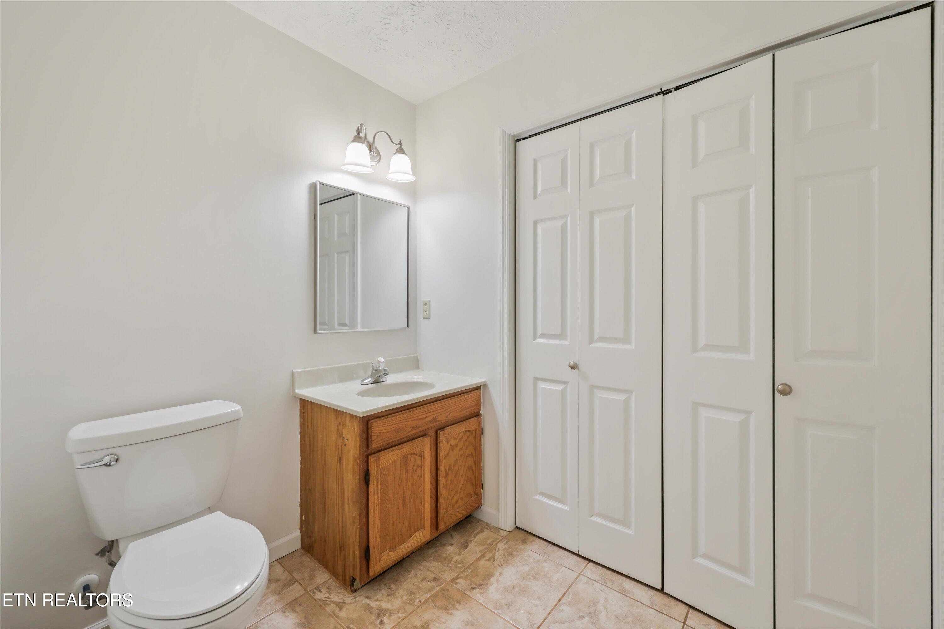11033 Center Cross Drive Knoxville TN 37934